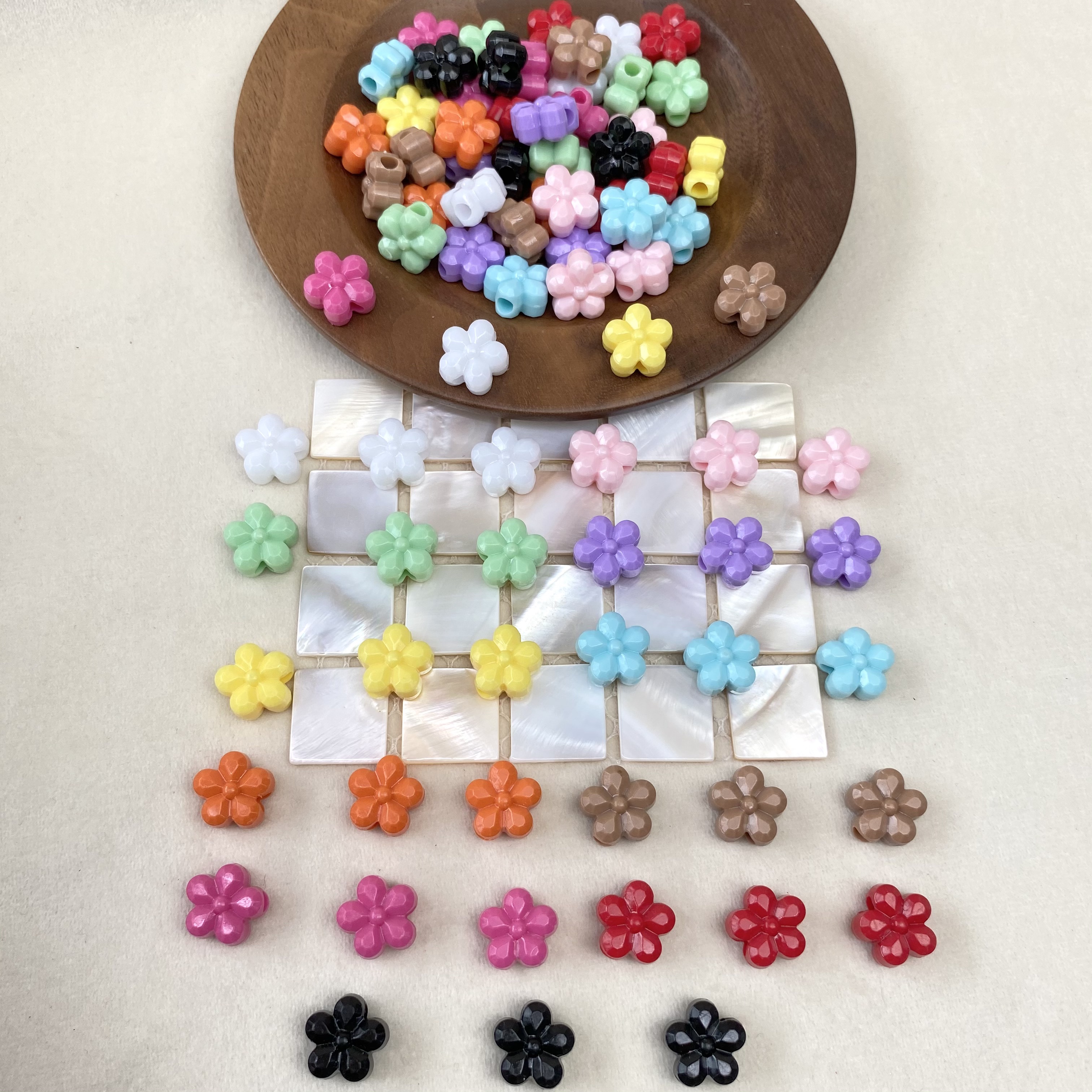 Acrylic solid color large-hole five-petal flower diy/ beaded mobile phone chain keychain accessory material bulk beads wholesale Specification image