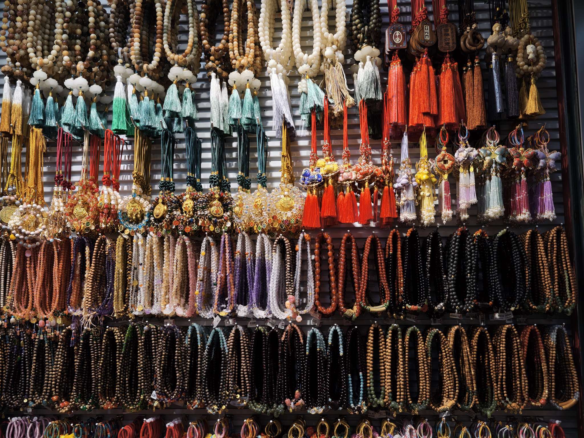 Fo Zhu Yuan Craft Gift Shop describe pic - 6