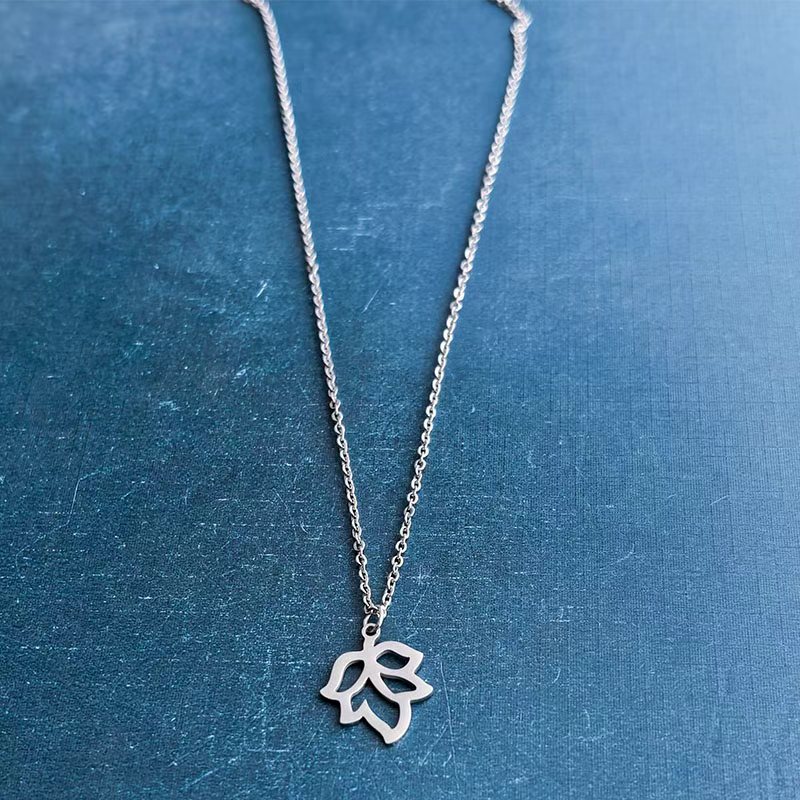 Stainless steel four-leaf clover maple leaf bracelet pendant, hollowed-out small tree titanium steel leaf necklace, diy handmade jewelry accessory detail image 3