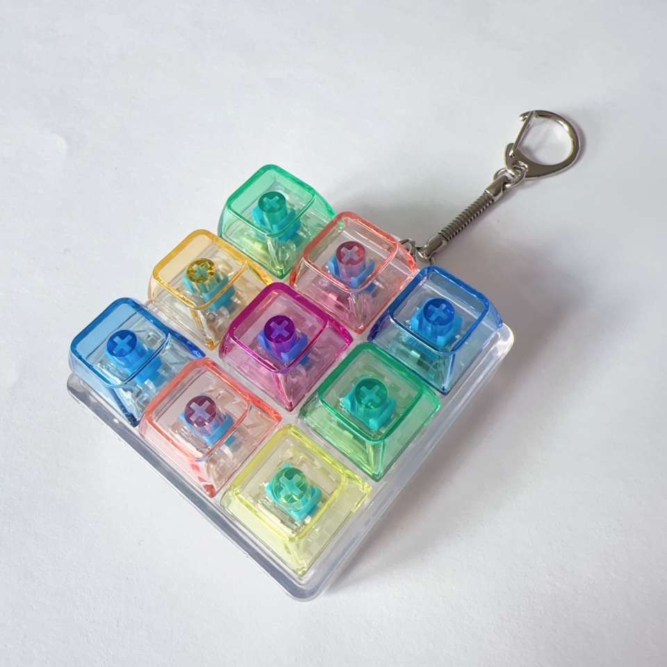 9键带灯减压按键九键机械发光键盘解压按键闪光捏捏玩具钥匙扣 浙江义乌