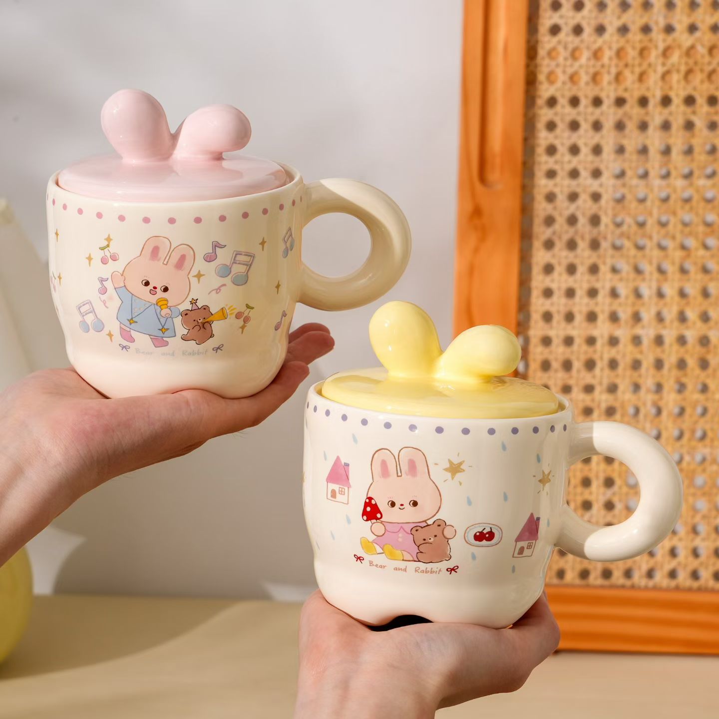 Fun Rabbit Bow Ceramic Mug 390ml, with lid, 4-color mixed ceramic mug Item Picture