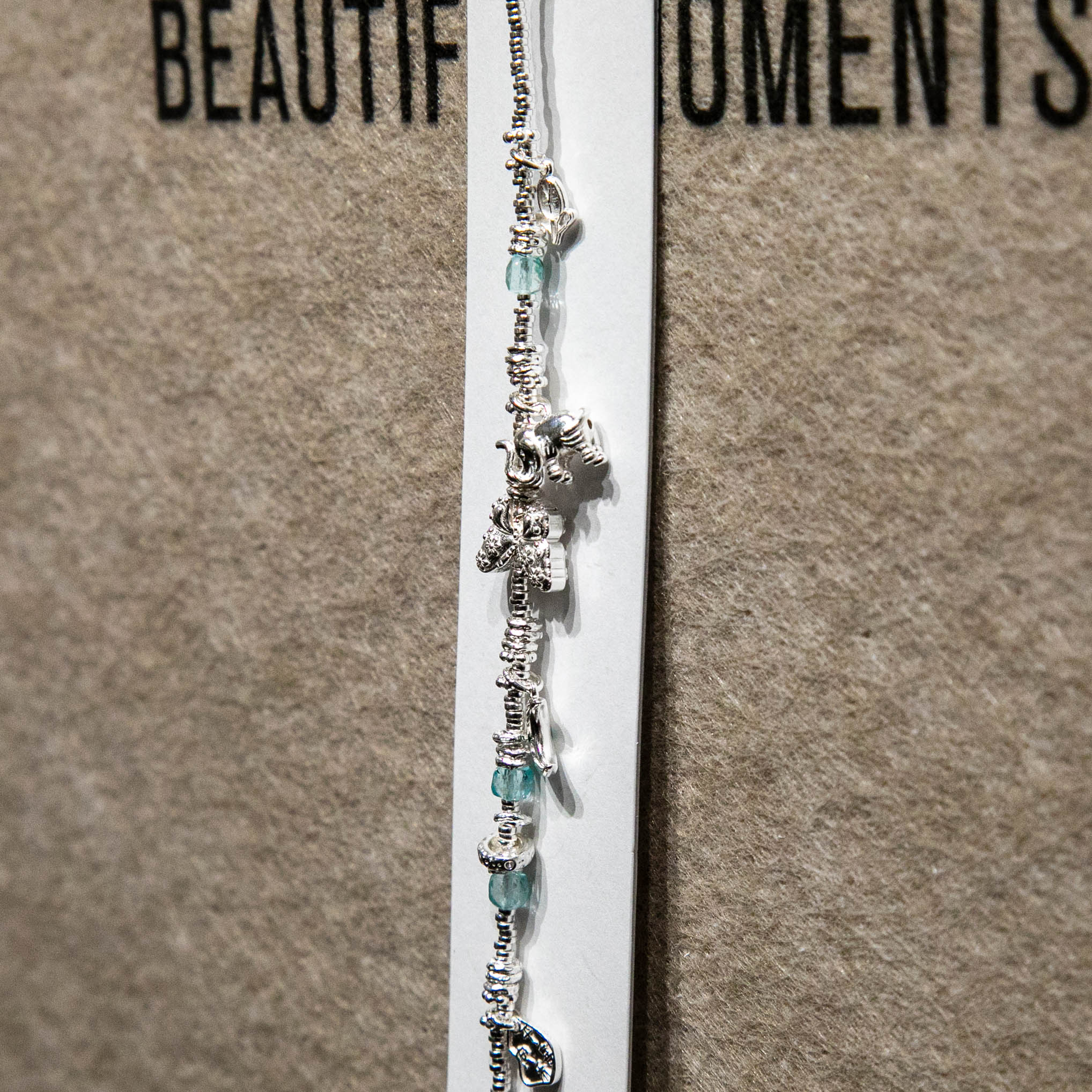 S925 Butterfly Moon Illusion · Dynamic Little Elephant Heart Star Wish Blue Jade Beaded 925 Silver Bracelet Application Scenario