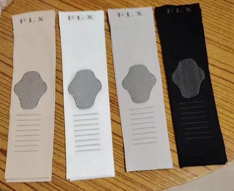 Summer sun protection for women and men's sleeves, outdoor ice silk arm thin style cycling Application Scenario