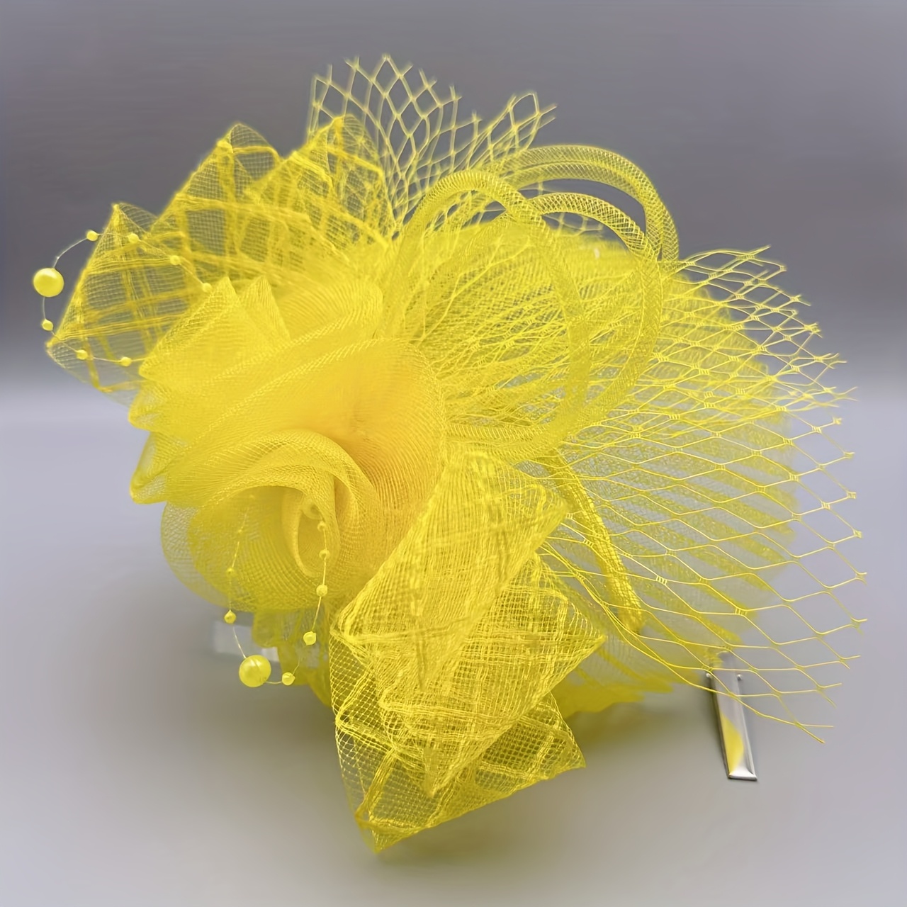 1 piece of women's mesh rose bow top hat, fashionable accessories, Derby hat, afternoon tea headwear, Halloween, Christmas, birthday, horse racing, wedding hat, church hat, Christmas hair tie, hair band and clip for both purposes Item Picture