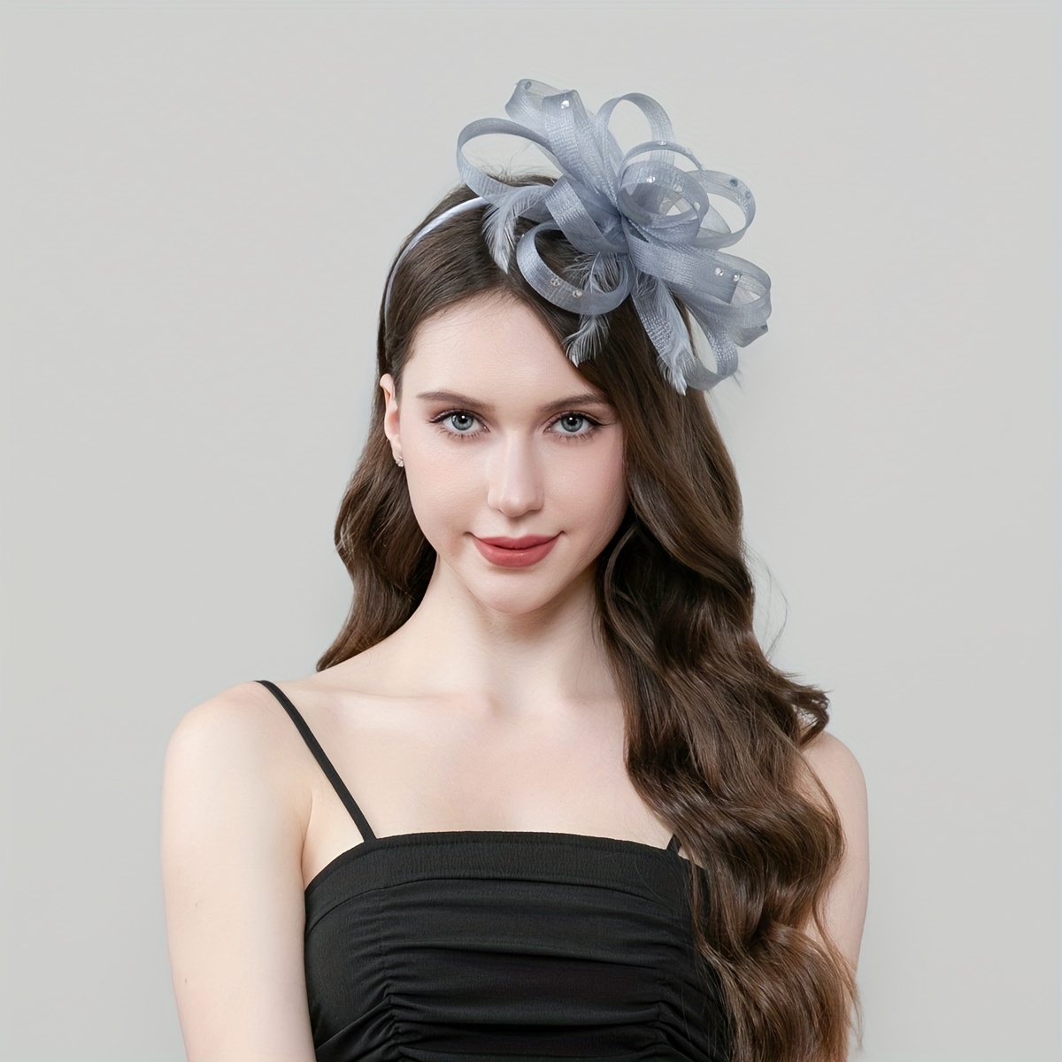 A fashionable decorative headpiece for a bow, a bride's wedding headpiece, an afternoon tea accessory, a birthday gift, a horse racing festival headpiece, a top hat, a Derby hat, a church hat, a Christmas hair accessory, a clip, and a headband are both useful Specification image