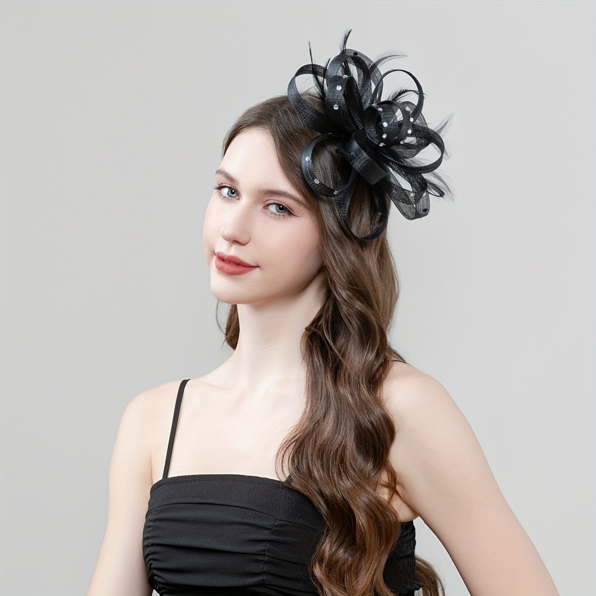 A fashionable decorative headpiece for a bow, a bride's wedding headpiece, an afternoon tea accessory, a birthday gift, a horse racing festival headpiece, a top hat, a Derby hat, a church hat, a Christmas hair accessory, a clip, and a headband are both useful Application Scenario