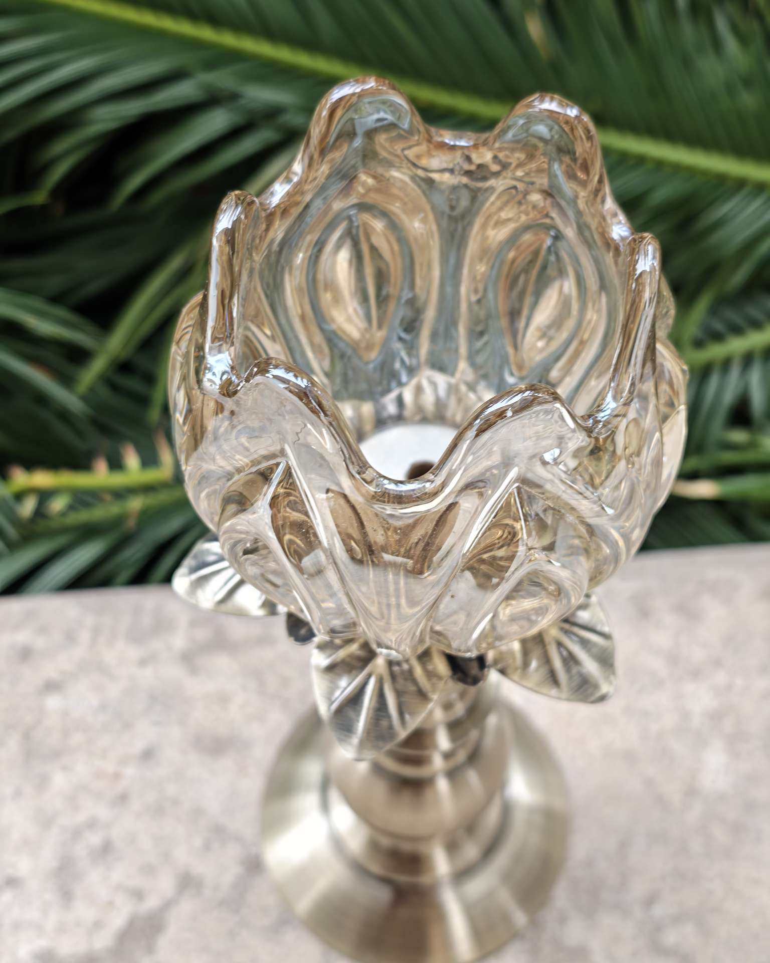 New Chinese-style metal glass candlestick ornaments, modern living room model room, entrance hall, office, hotel decoration detail image 3