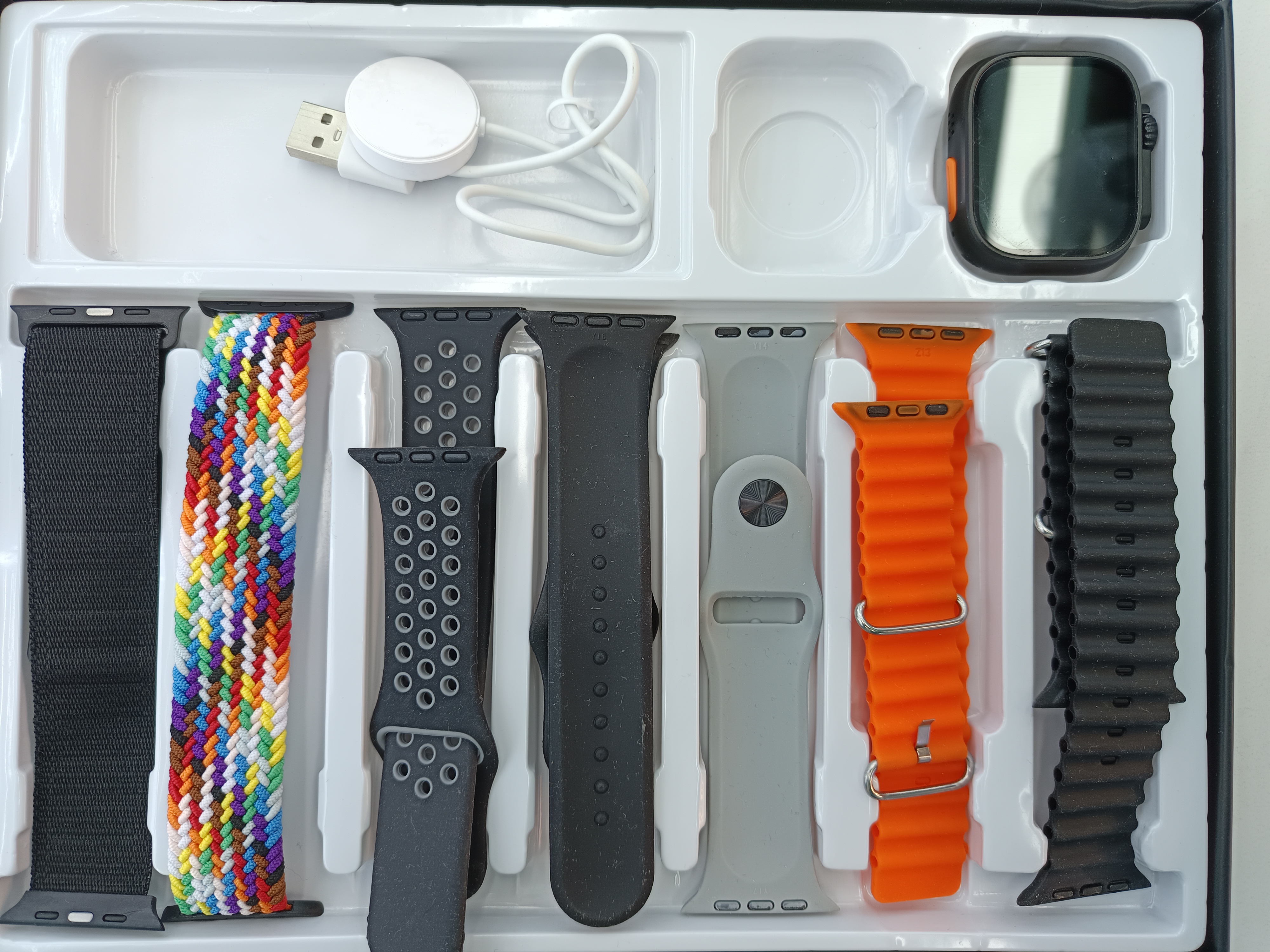 AEMAI YX13 smart sports watch case for making and receiving calls, heart rate and blood pressure detection, 7 silicone sports straps Specification image