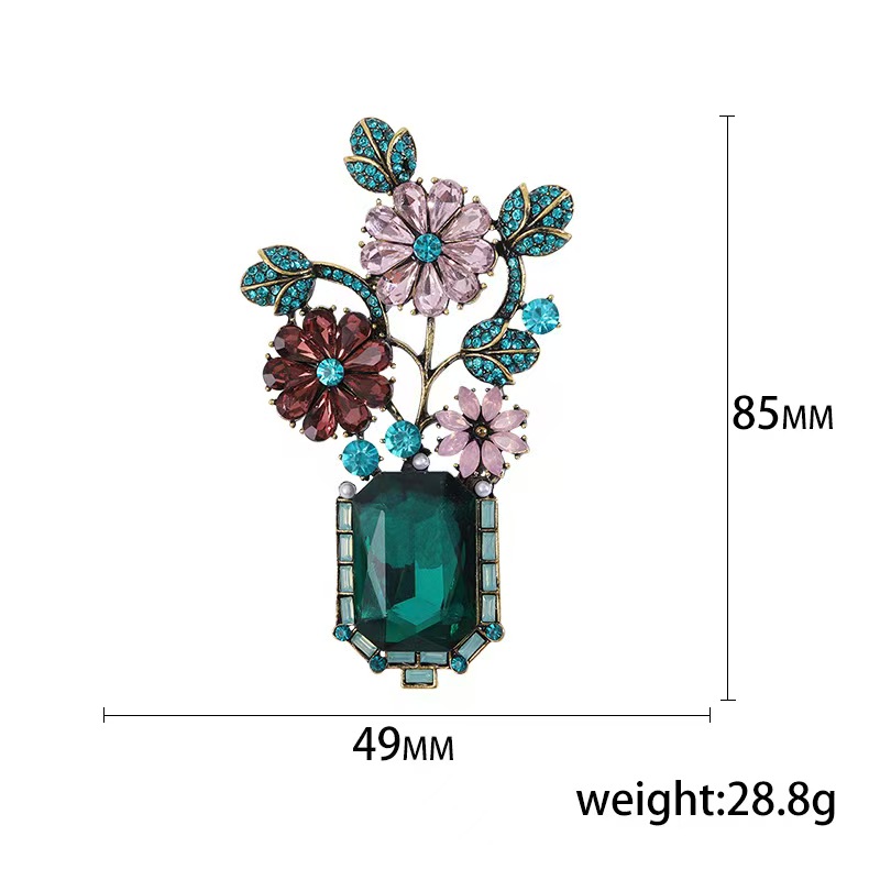Europa y américa retro barroco corte viento vaso broche temperamento strass flores pins moda atmósfera traje accesorios details Picture