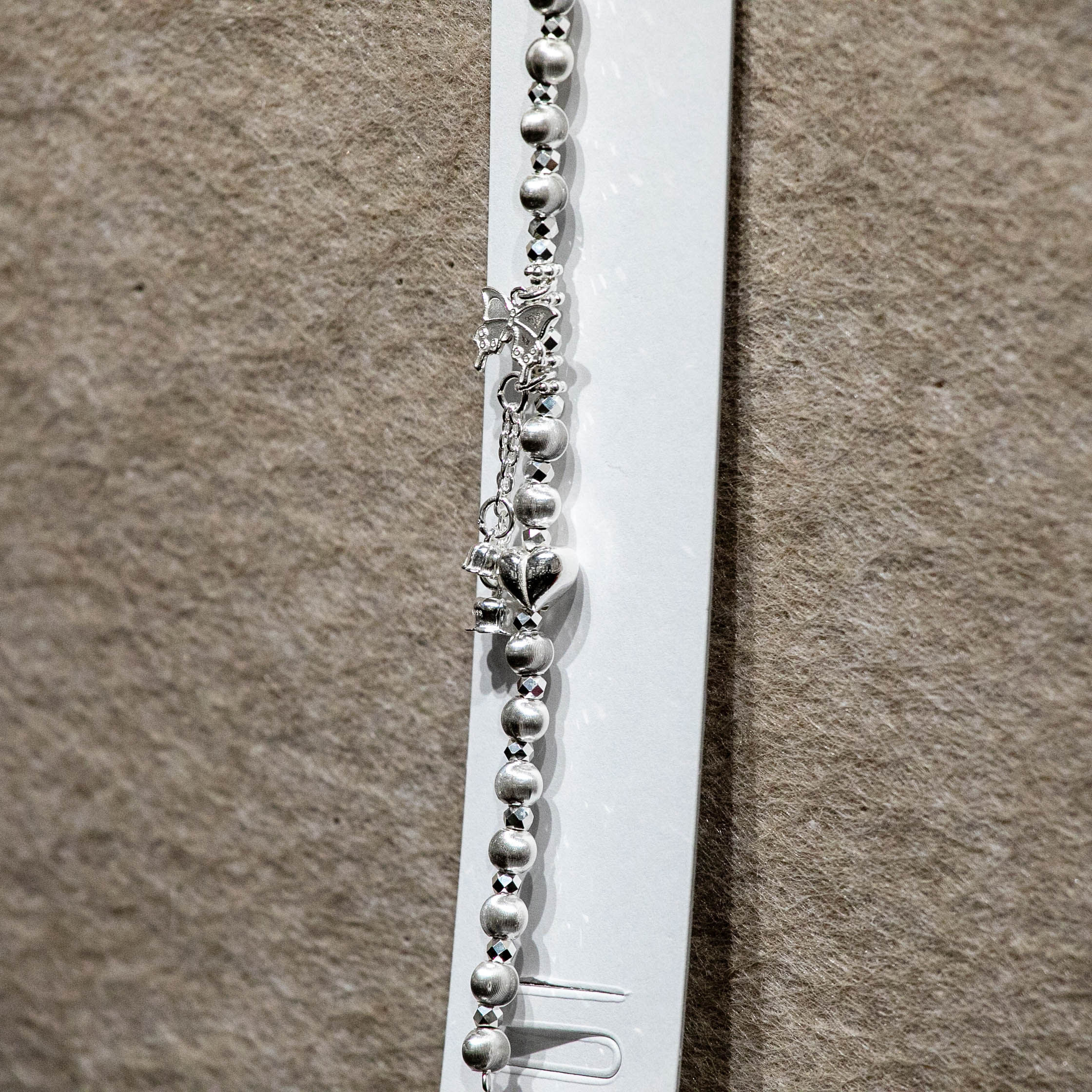 Fashionable and exquisite Bow ·925 Silver Sweet and Cool Dynamic Beaded Chain Sweet and Cool, popular design sense, Whitening High-end silver jewelry bracelet Item Picture