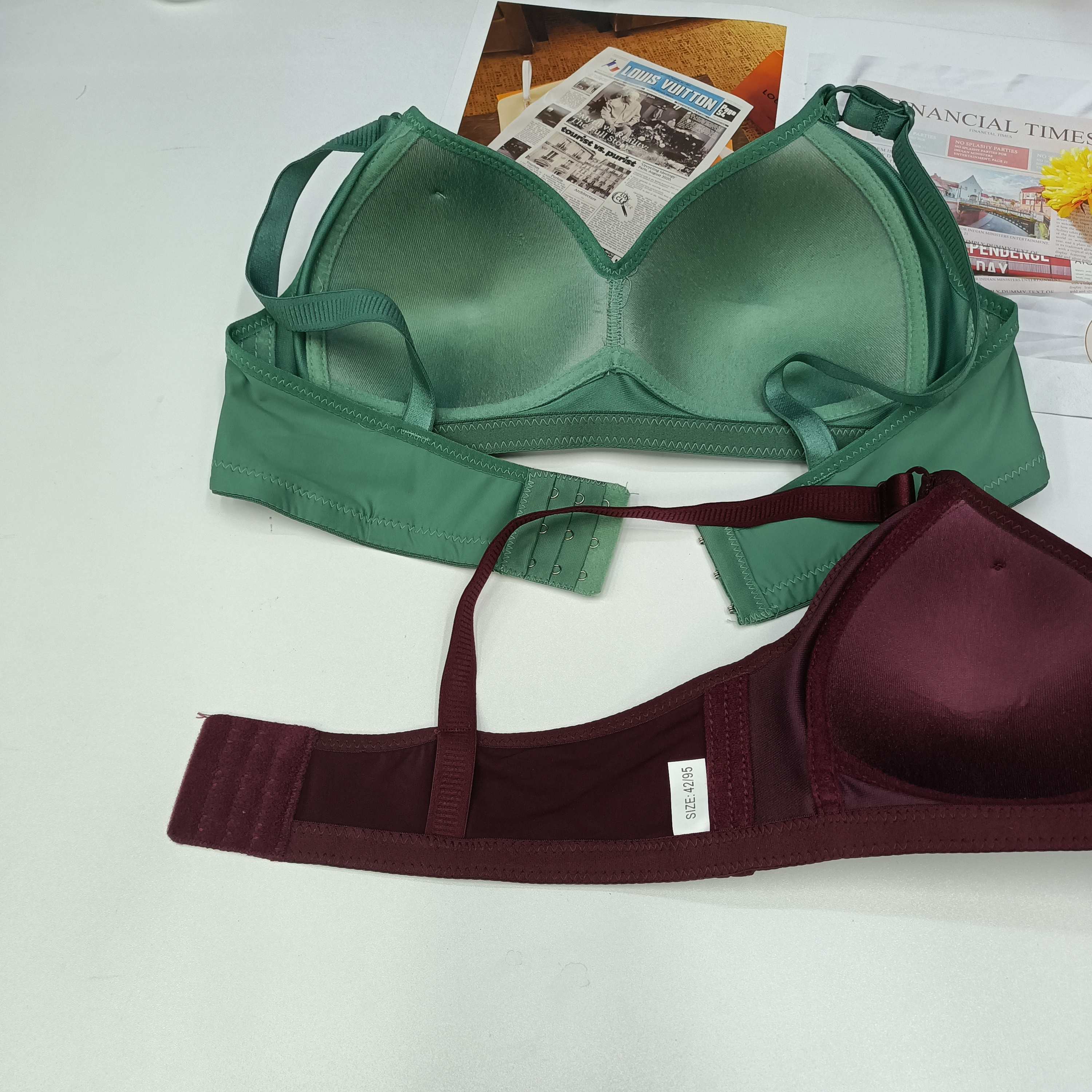 FCM-2207# Women's bras for export to the Middle East and Africa. Women's bras without underwire, women's gathering embroidered decoration, comfortable and breathable, QNI Application Scenario