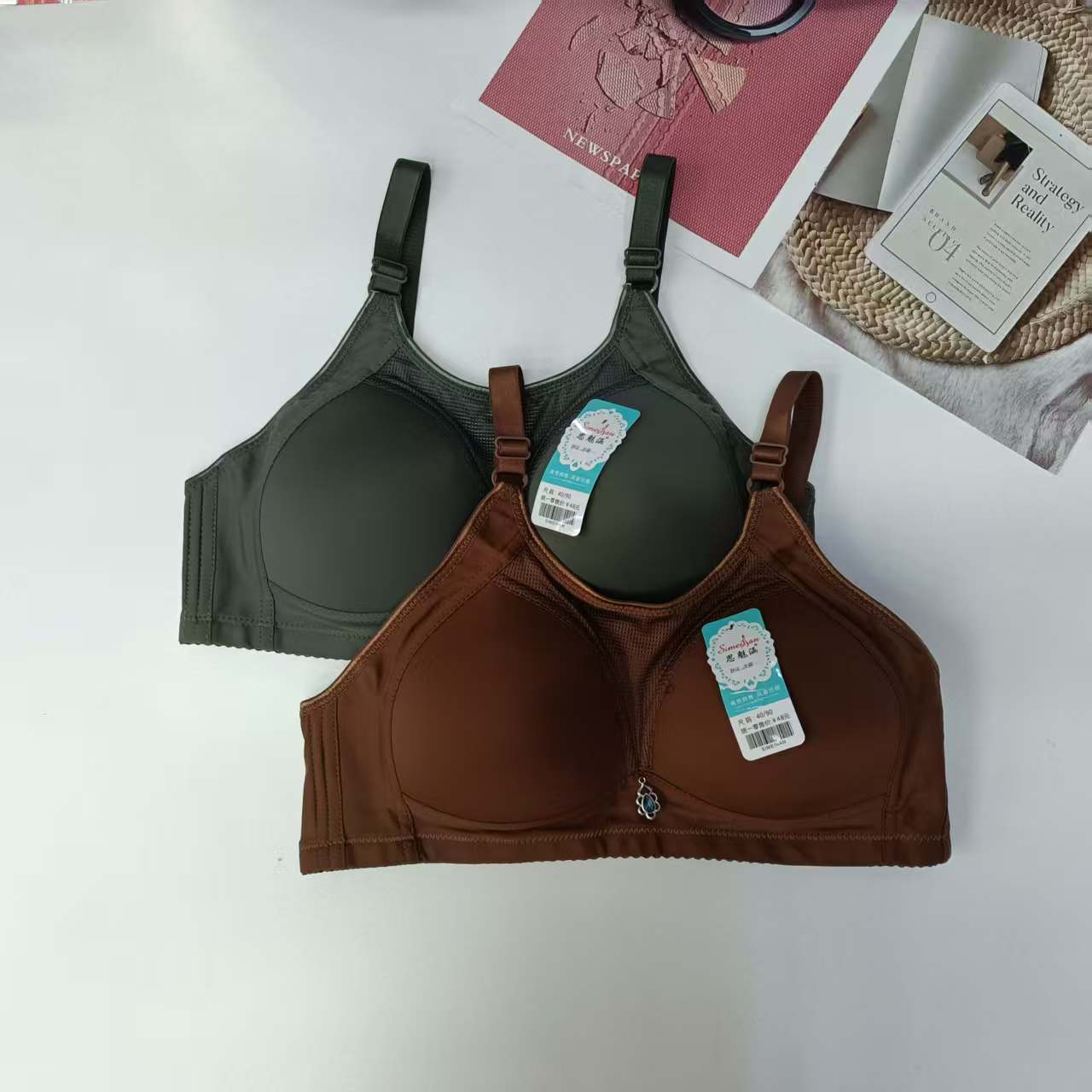 FCM-336# Women's bras for export to the Middle East and Africa, large-sized women's bras with anti-slip mesh and no steel rings, water-drop pendant bras, women's QNI Specification drawing