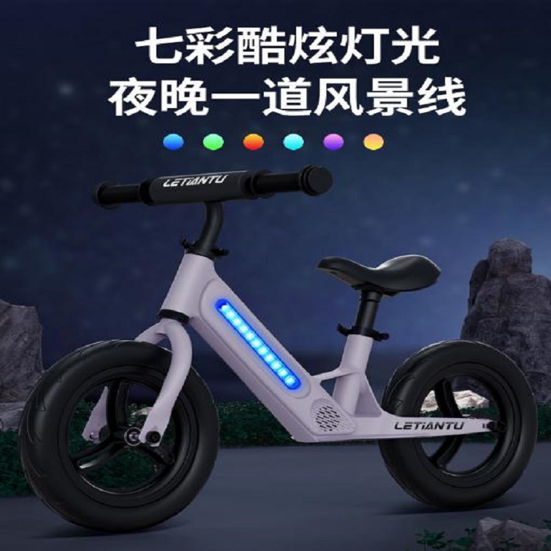 Wholesale children's balance scooters, children's balance scooters for 2-6 years old, cool Bluetooth with music and lights, pedal-free sliding scooters, direct sales from the manufacturer, European and American certified balance scooters details Picture
