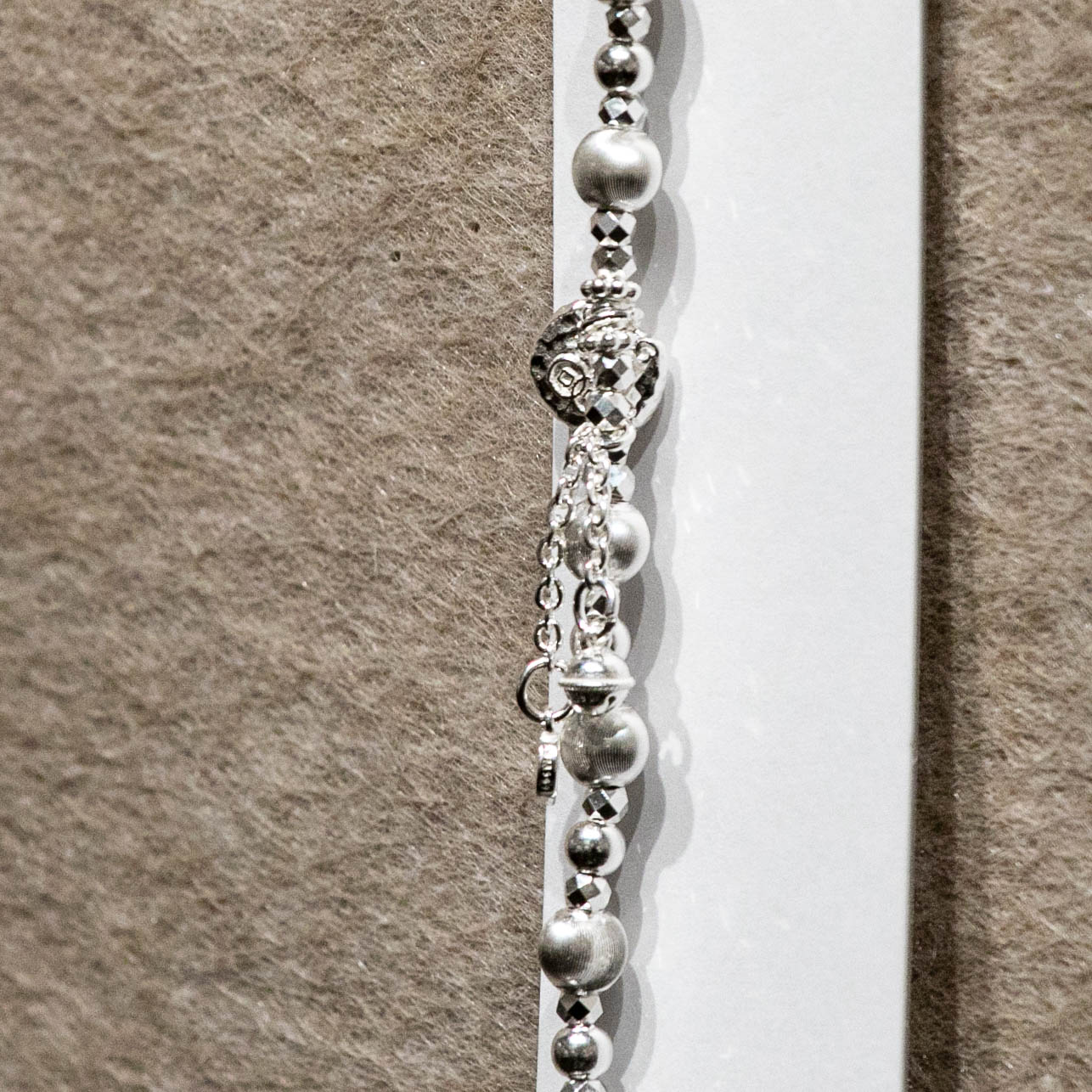 Fashion Precision Craftsmanship Galaxy Roaming ·925 Silver Star and Moon Tassel Beaded Bracelet Item Picture