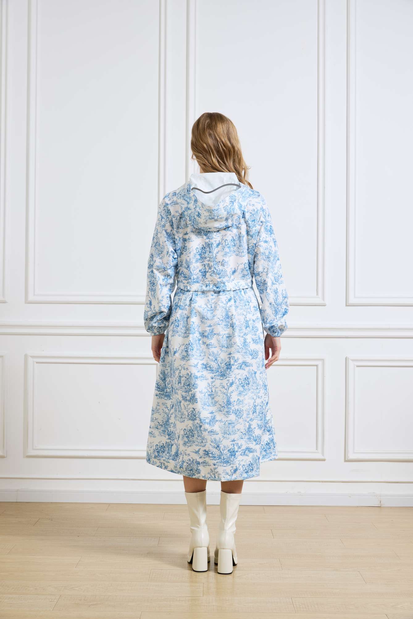 时尚风衣款女用雨衣古典法式油画风图案韩版流行图案可收腰防暴雨雨衣详情图6