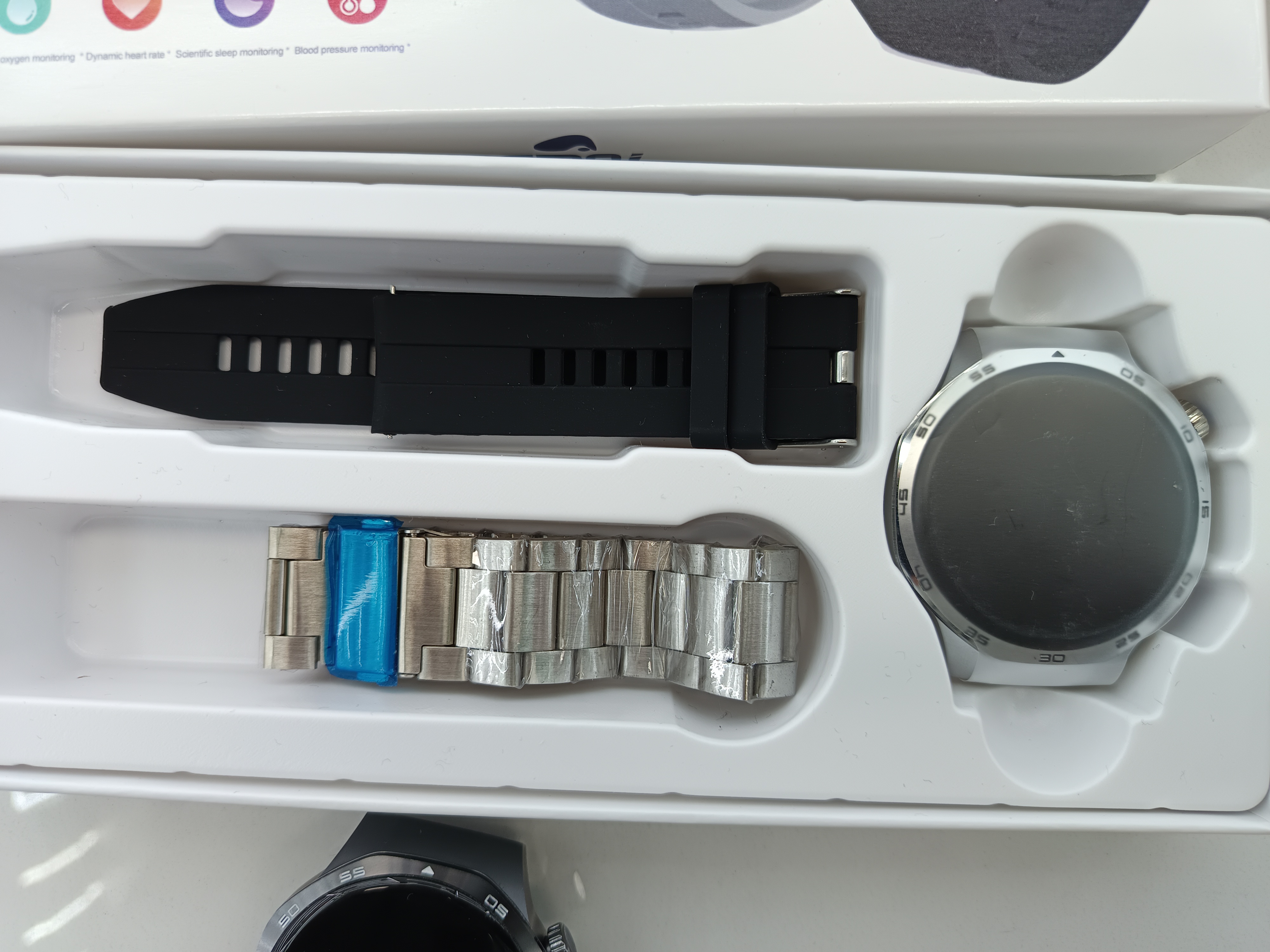 AEMAI YX135 smart sports round watch for making and receiving calls, heart rate and blood pressure detection, sports silicone 2 straps with accessories Specification image