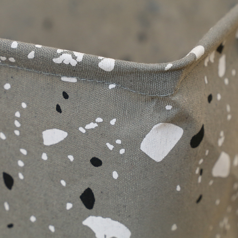 露营收纳箱24L折叠整理箱户外收纳箱防水防尘脏衣框，玩具收纳盒杂物盒衣物整理盒详情2