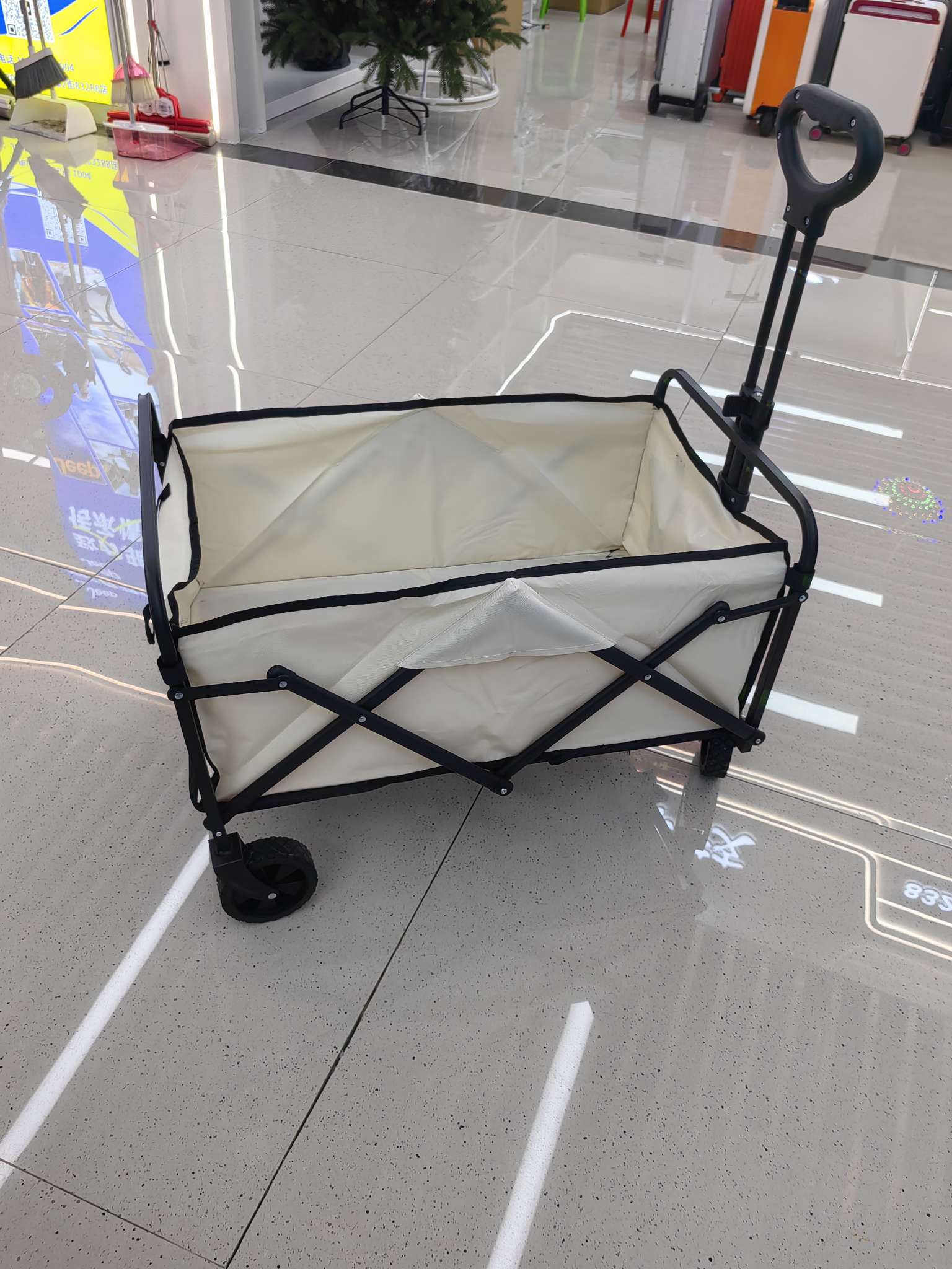Outdoor camping vehicle, campsite vehicle, portable picnic trolley, small trailer, camping stall, folding trolley, flat folding camping vehicle, outdoor products details Picture