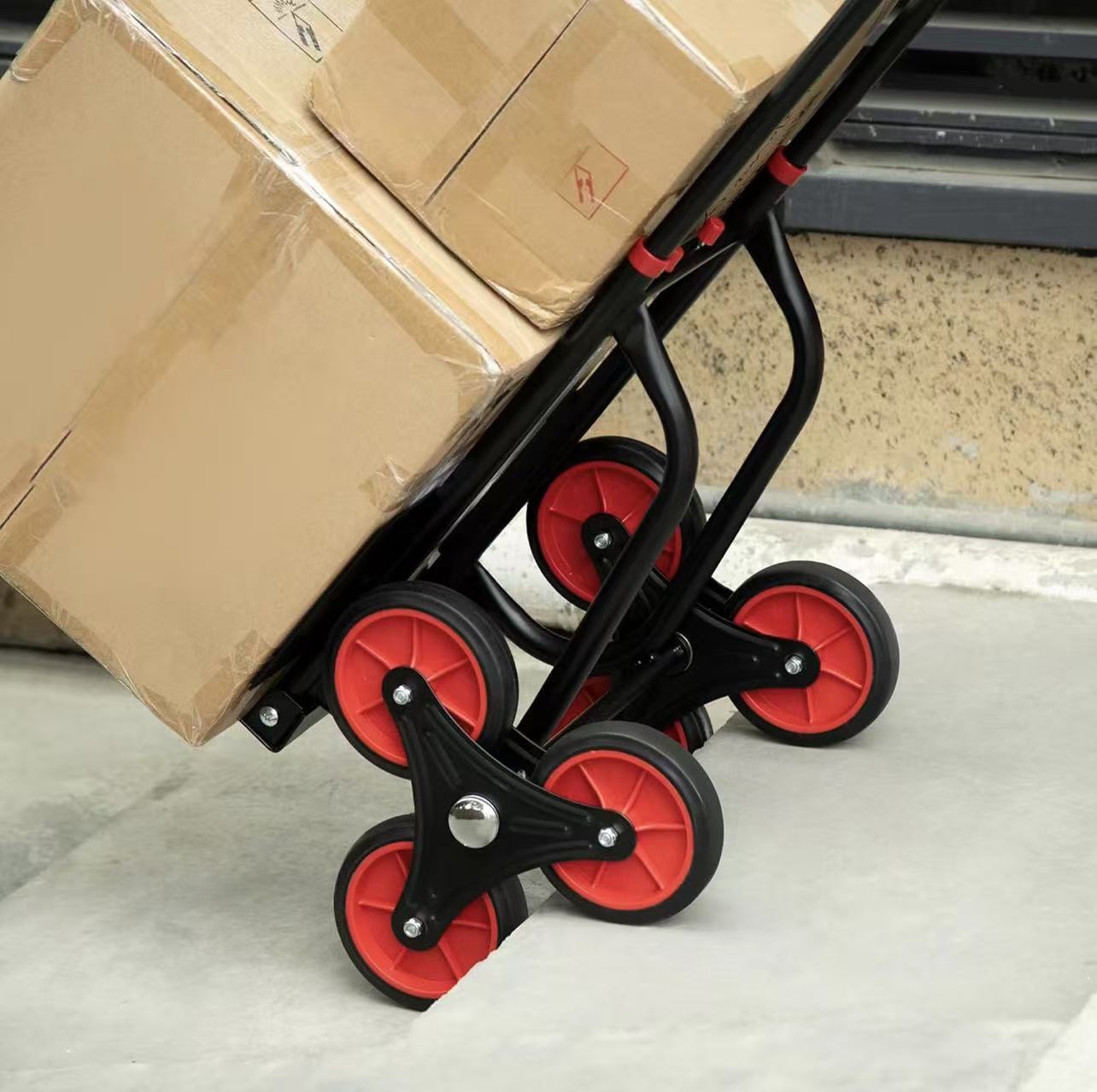 Heavy-duty 6-wheel stair-climbing trolley, adjustable trolley Application Scenario