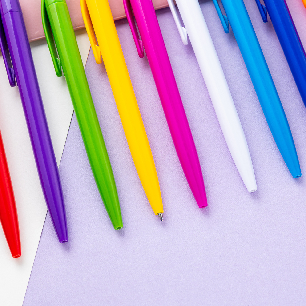 Candy-colored press ballpoint pen, simple ballpoint pen, printable advertising and promotional ballpoint pen Specification drawing