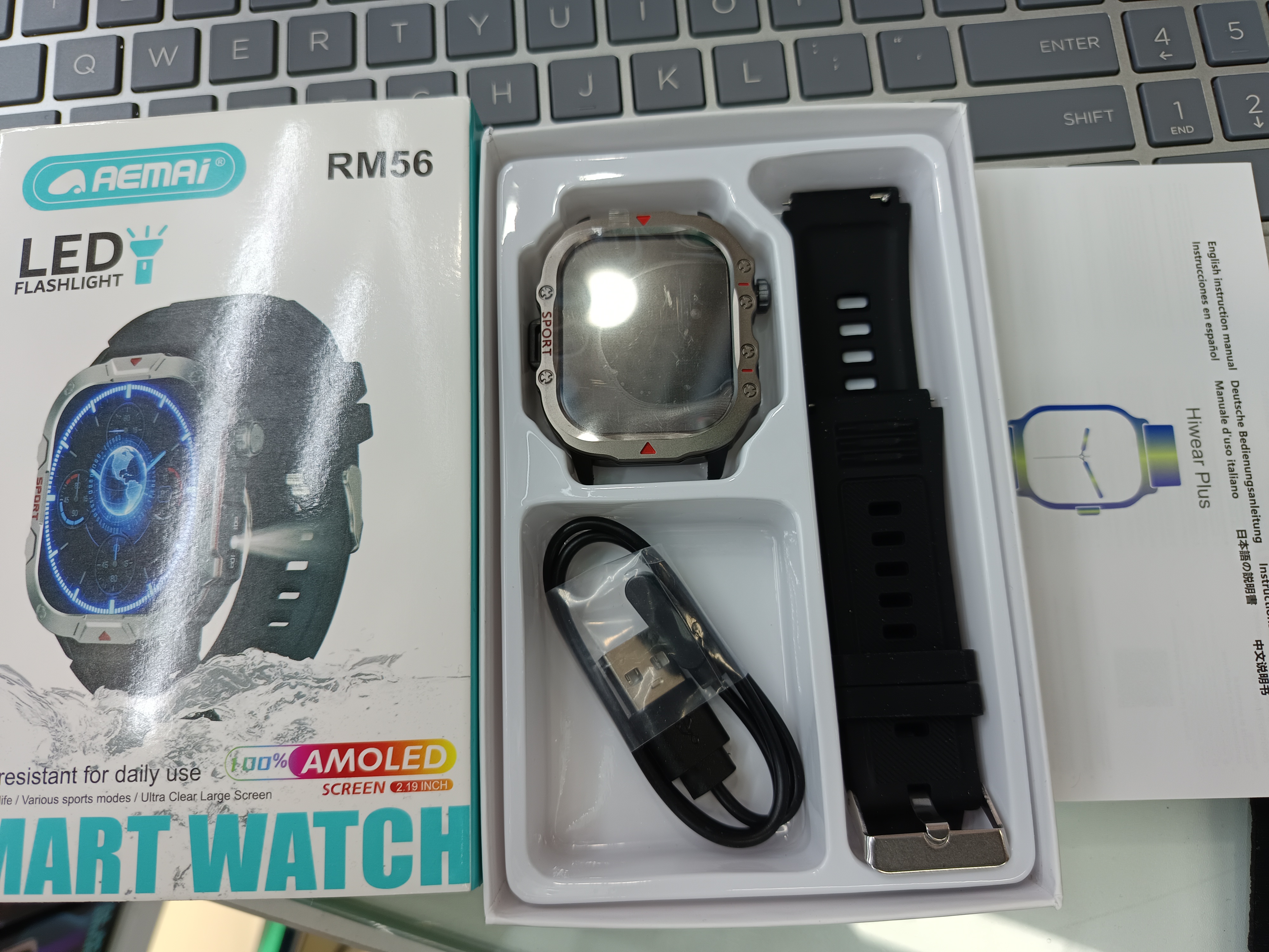 The latest AEMAI RM 56 smart sports watch features a large screen, a flashlight, and a silicone strap that can monitor psychology, blood pressure, exercise, and sleep details Picture