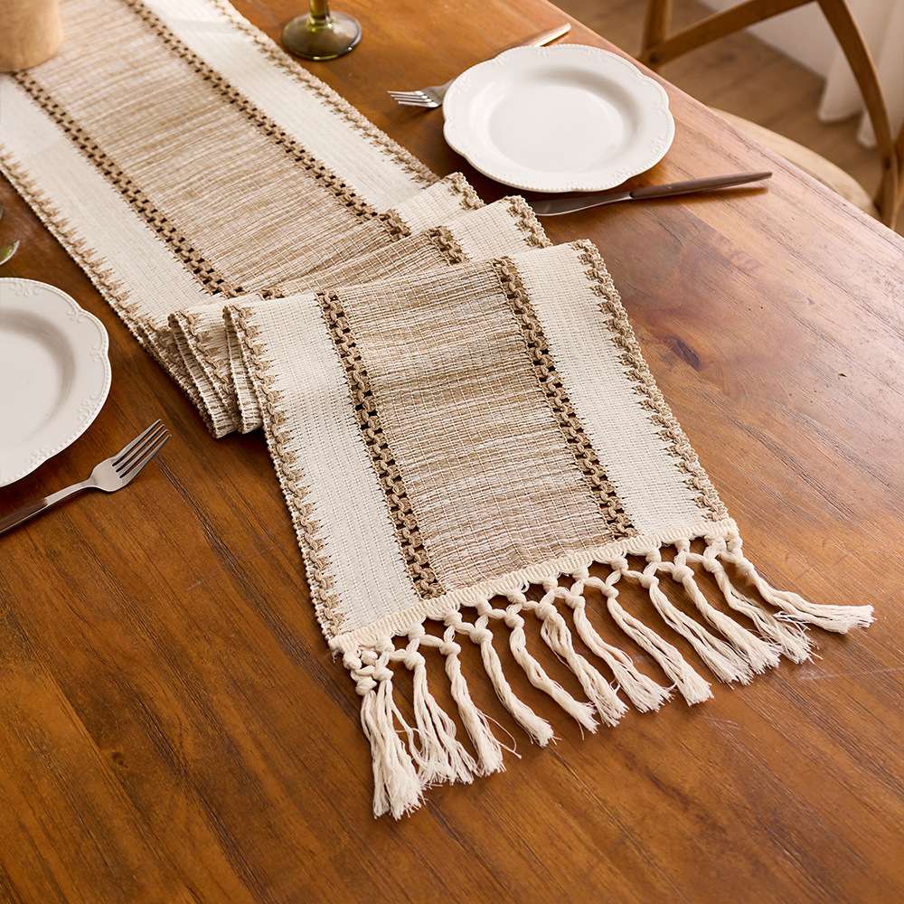Bohemian table flags come in a variety of styles. Rectangular table flags are available in multiple sizes, including 30*180CM detail image 10