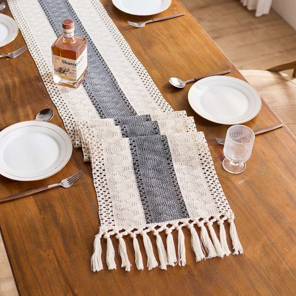 Bohemian table flags come in a variety of styles. Rectangular table flags are available in multiple sizes, including 30*180CM detail image 14