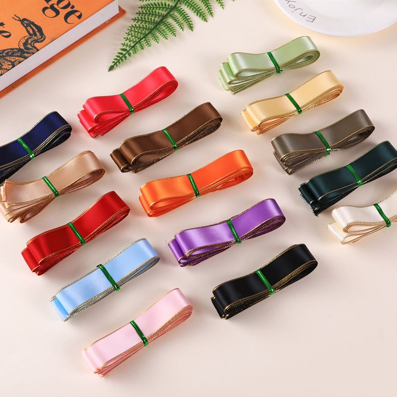 Christmas gift packaging ribbons, golden-edge ribbons, souvenirs, fruit baskets, decorative ribbons, ribbons, ball flowers, gift box packaging