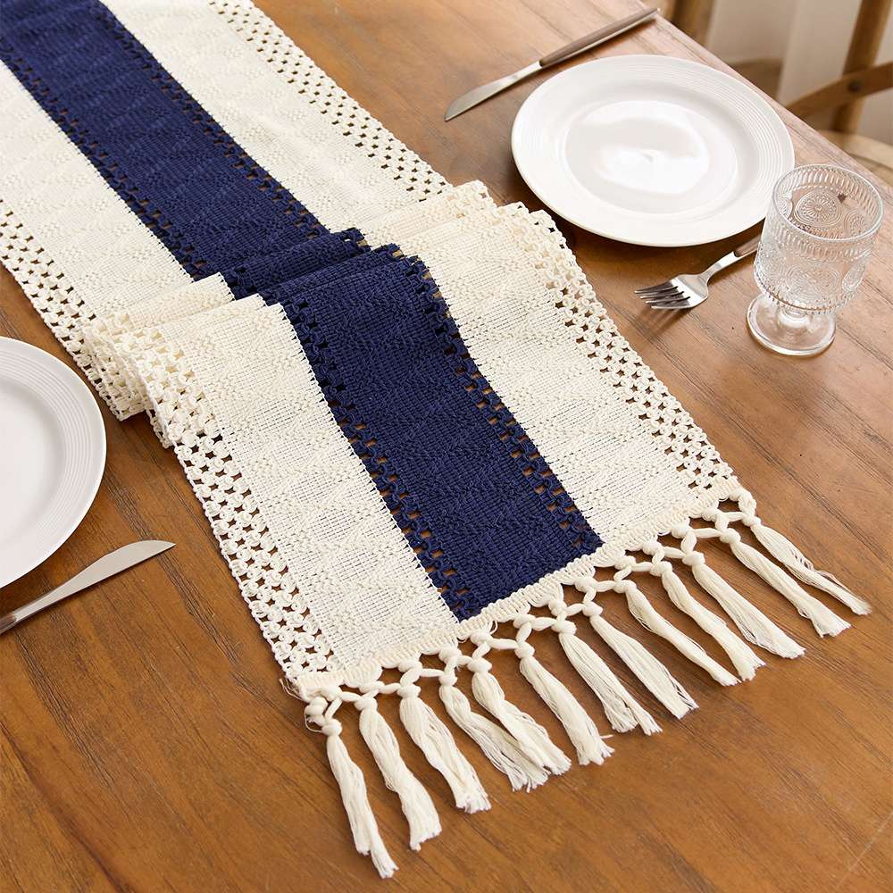 Bohemian table flags come in a variety of styles. Rectangular table flags are available in multiple sizes, including 30*180CM detail image 4