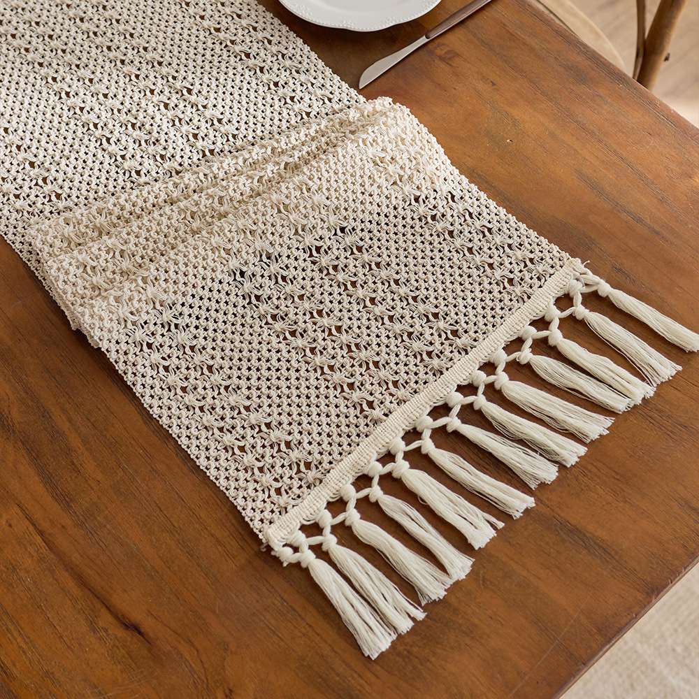 Bohemian table flags come in a variety of styles. Rectangular table flags are available in multiple sizes, including 30*180CM detail image 17