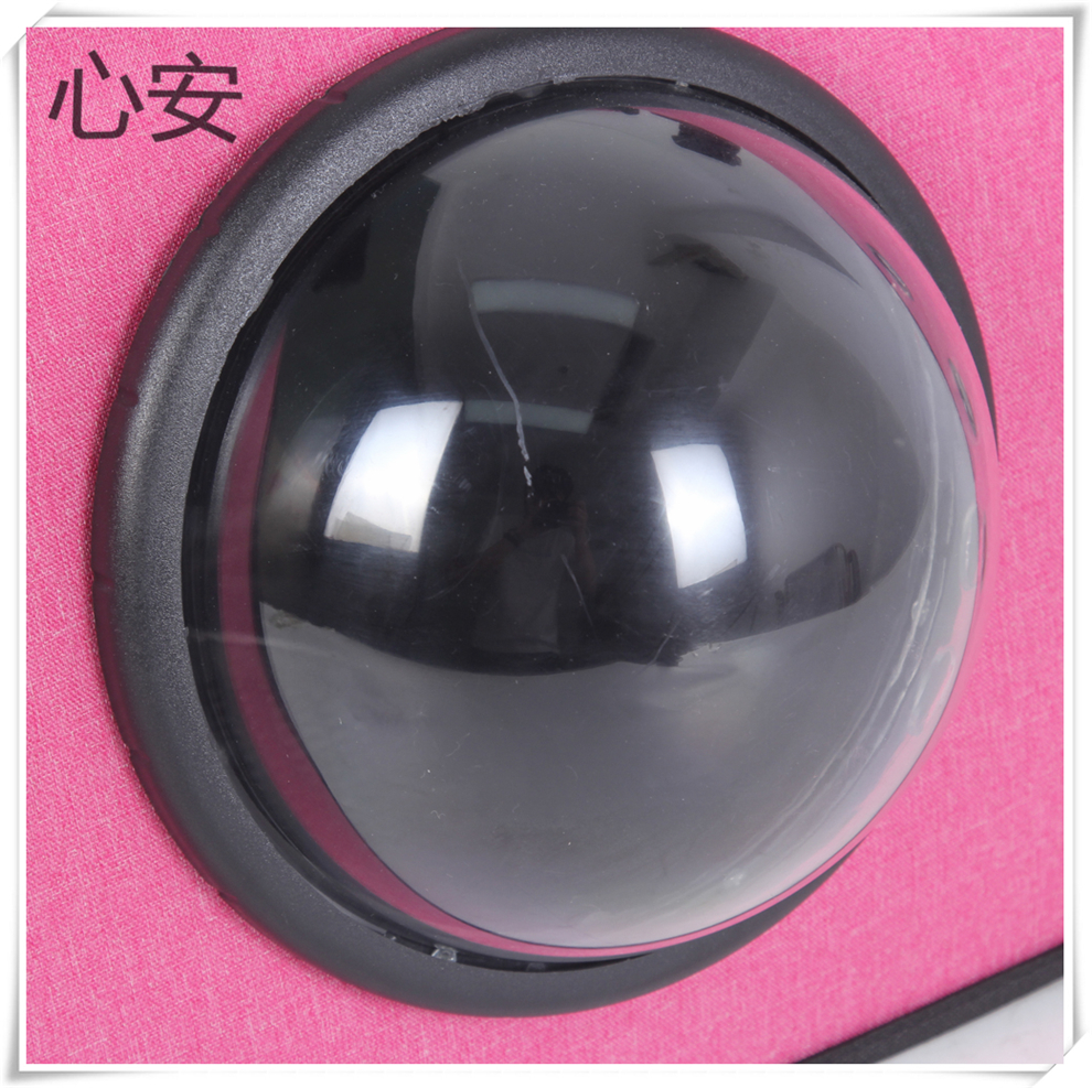 Pet portable space capsule, portable cat bag, hand-held foldable single-shoulder bag, outdoor backpack, cartoon cat and dog bag Application Scenario