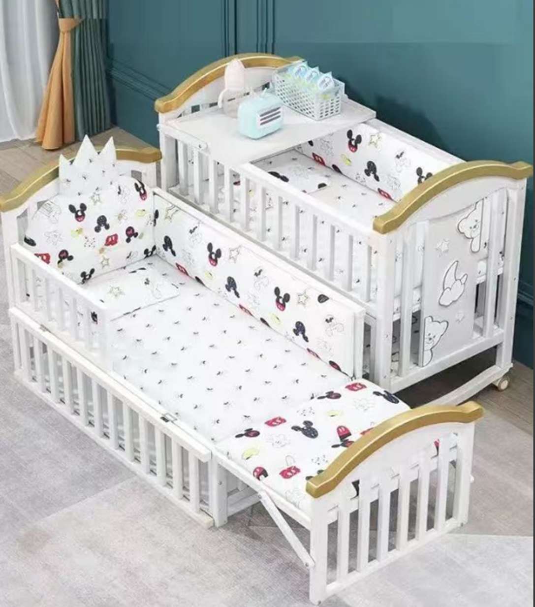 Extendable solid wood crib, multi-functional wooden bed, variable children's bed, baby crib