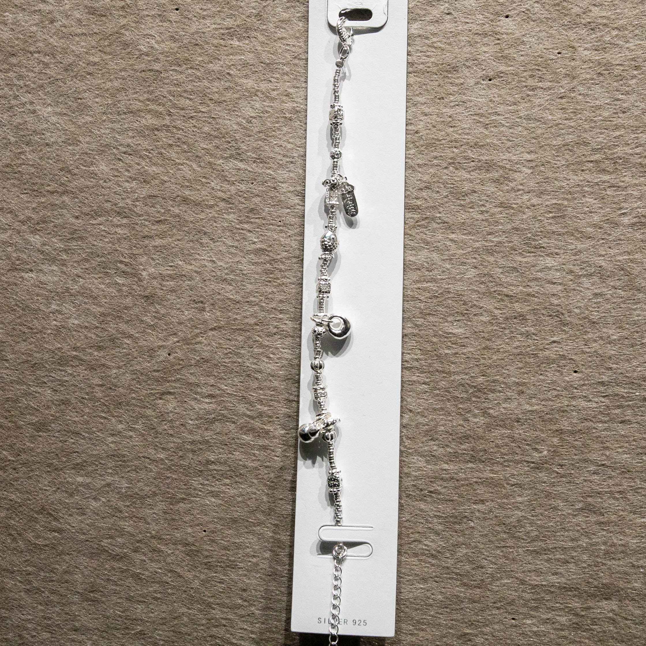 Fashionable and exquisite 925 Silver Ruyi Bell Beaded Bracelet for Women: A new Chinese-style niche design sense, light luxury, fair appearance, good fortune and blessings details Picture