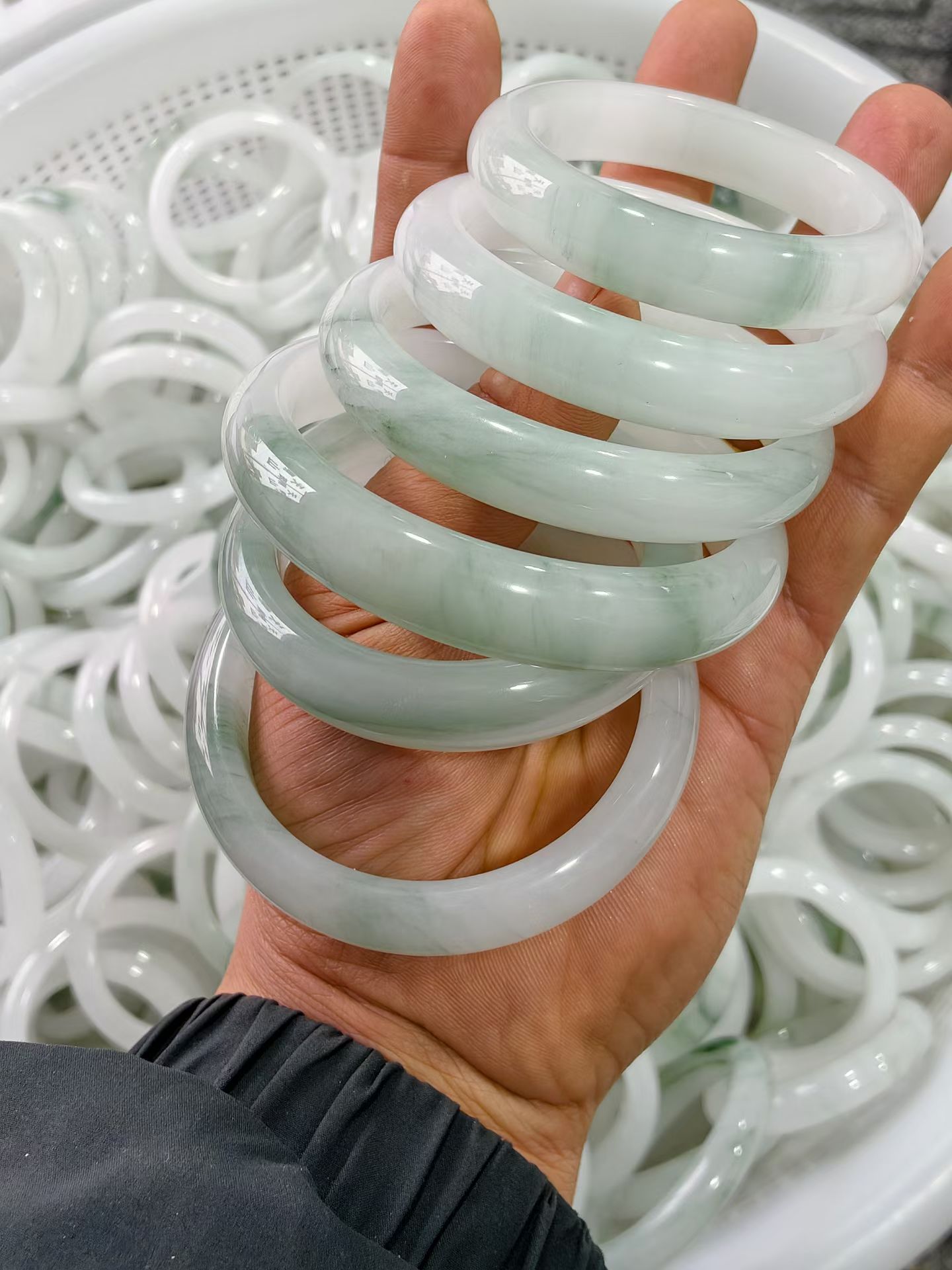 天山翠手镯，精品手镯，156