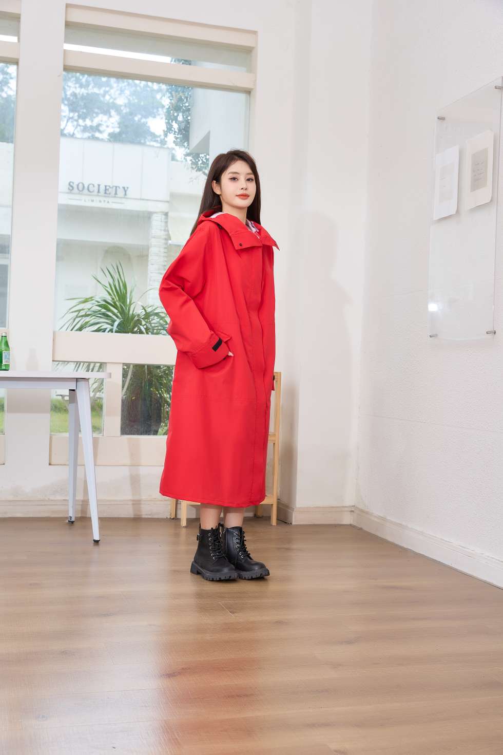 长款时尚雨衣塔斯隆覆膜面料多巴胺色系四色现货雨衣详情图8