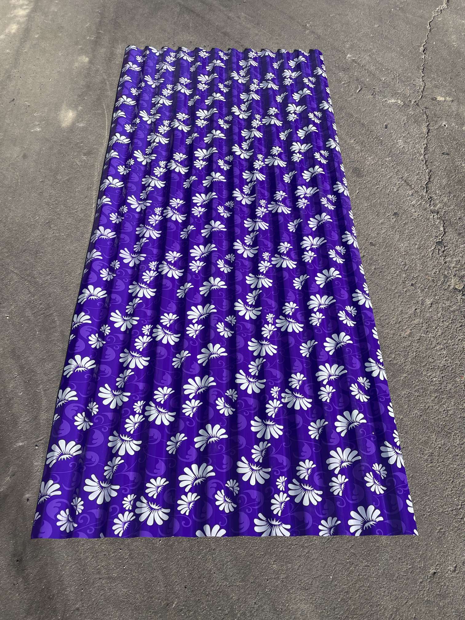 High-quality waterproof color steel coil and color steel tile for building materials, with strong anti-corrosion, wear-resistant and durable properties, and rich colors. Color steel tile, building materials, color steel tile, aluminum detail image 17