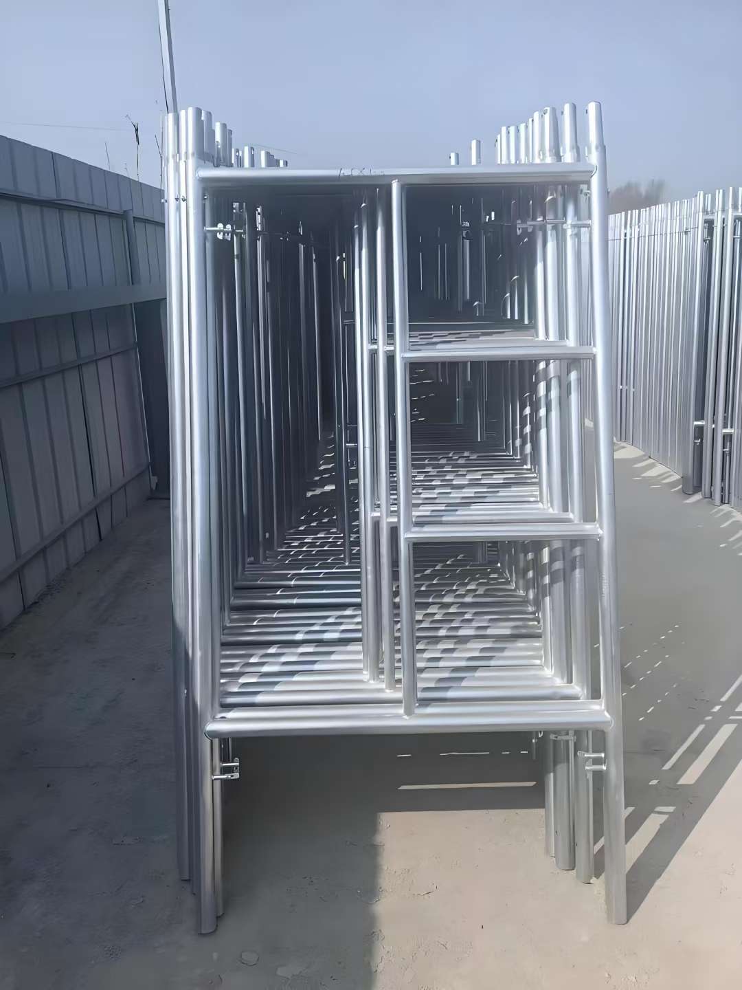 High-strength steel is made and equipped with steel supports detail image 8