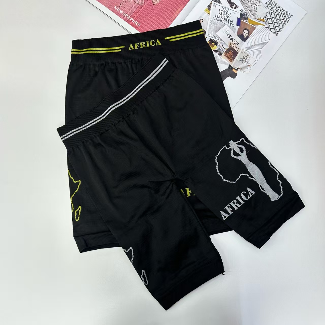561# Leggings for export to the Middle East and Africa, men's leggings in solid color, contrasting color, letter print decoration, comfortable and breathable, QNI men's leggings Specification drawing