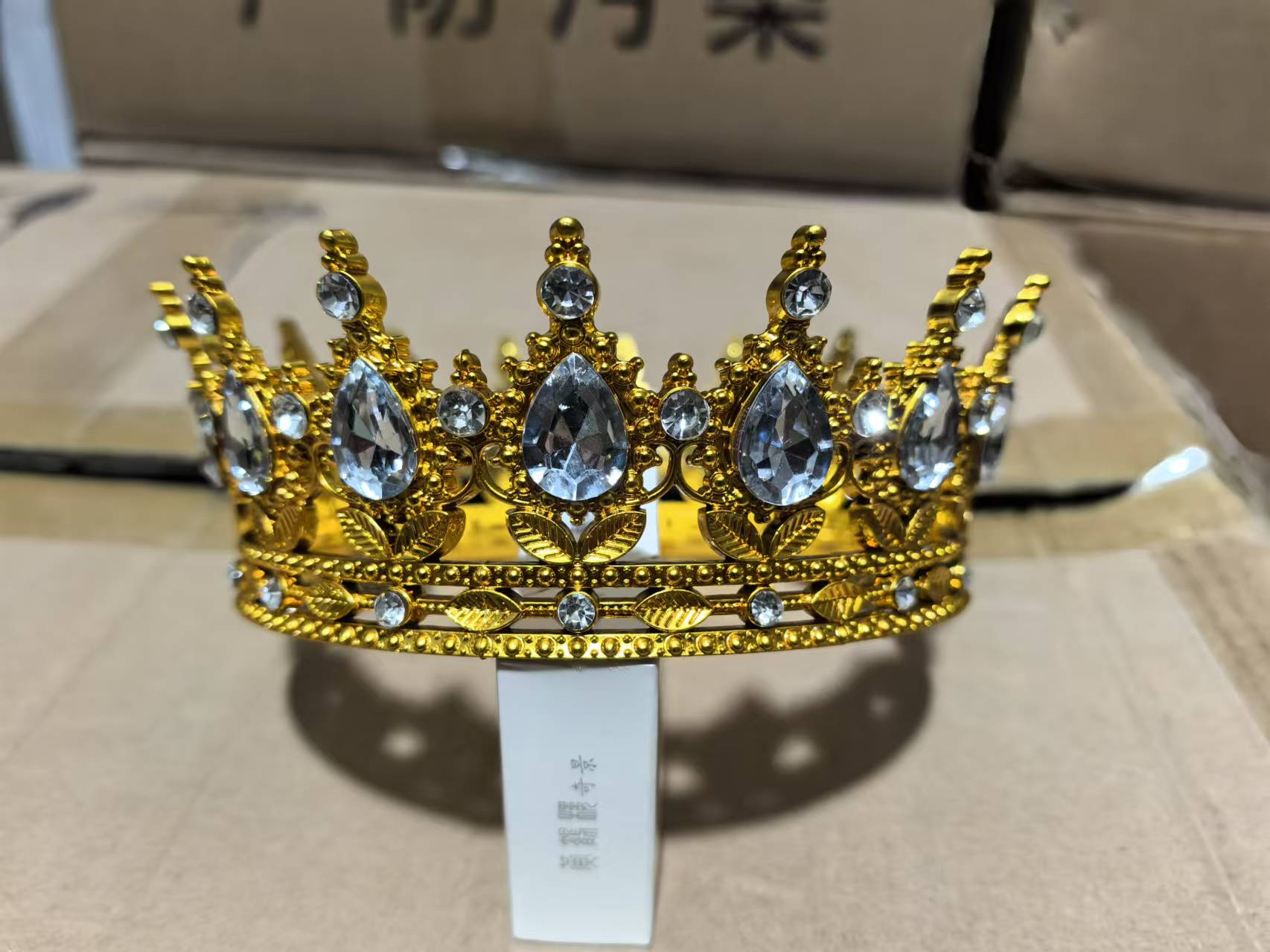 皇冠头扣，生日蛋糕头扣，带钻皇冠头扣，装饰头扣婚庆用品！详情图14