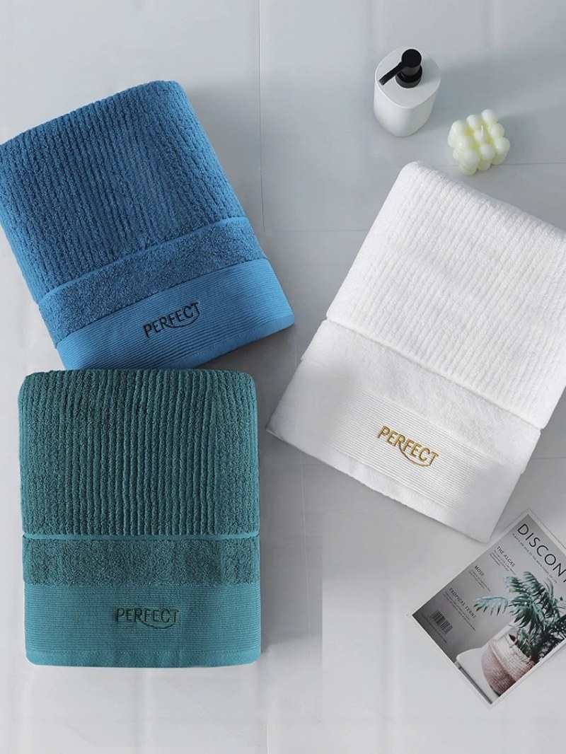 Loose, casual and versatile perfect bath towel details Picture