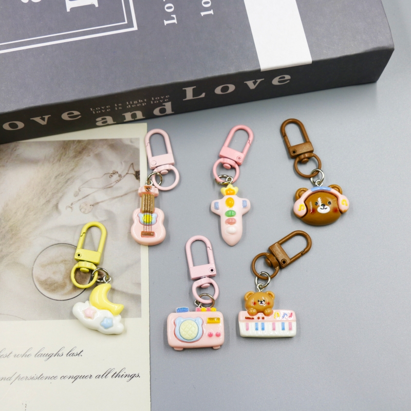 钥匙扣/发光闪光钥匙扣/毛绒挂件/羽毛球挂件/鸭子叫钥匙扣细节图