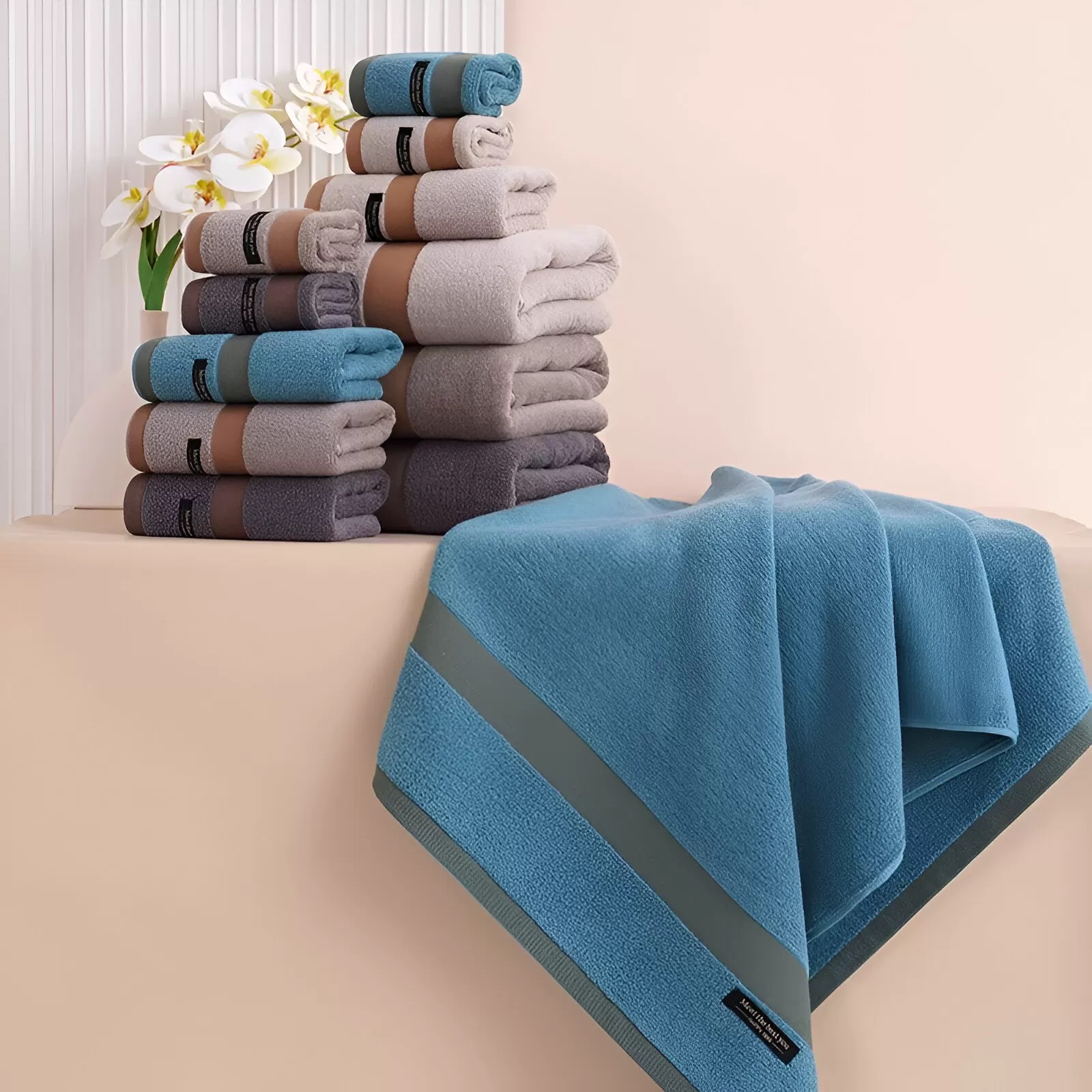 Thickened, water-absorbent and soft bath towels for household use details Picture