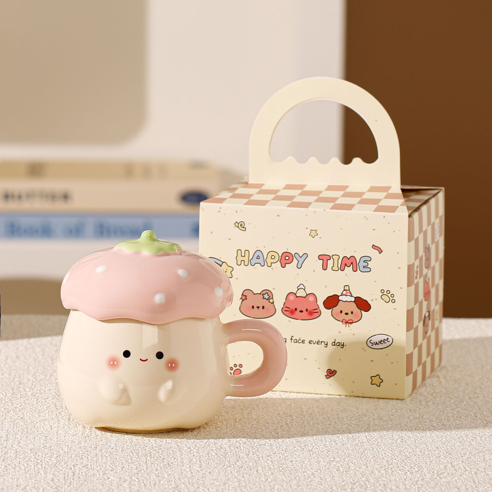 送闺蜜伴手礼物可爱高颜值草莓陶瓷马克杯带盖勺创意陶瓷杯子水杯生日礼物