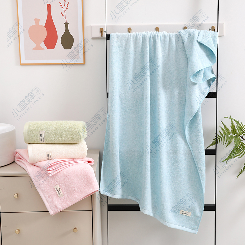 New bamboo fiber bath towel, best-selling gift bath towel, ecological super absorbent super soft Little bee bath towel 002 Item Picture