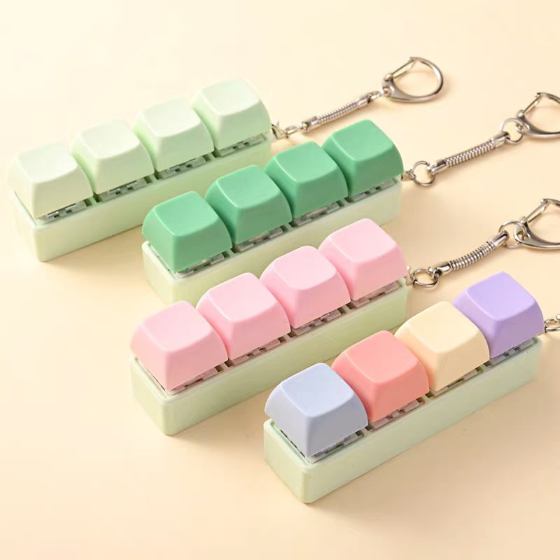钥匙扣/钥匙扣塑料摆件/宋锦/明日方舟/马年产品图