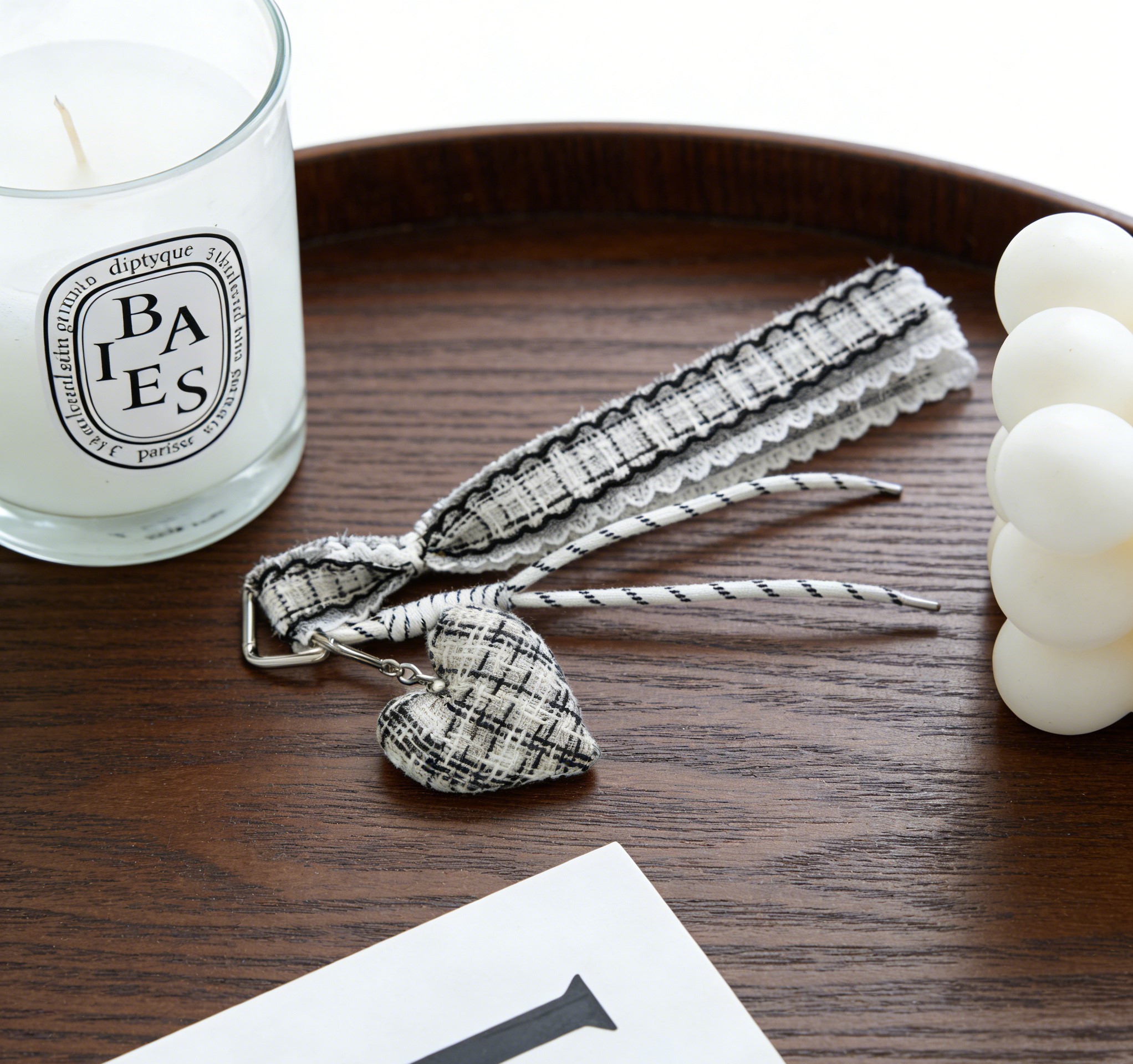 夏日元气风包包挂饰 黑咖色系冰淇淋爱心蝴蝶结钥匙扣 配饰跨境货源详情1