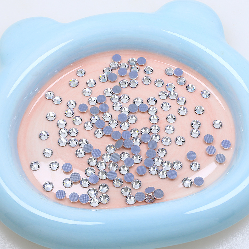 Cametti Natural Crystal Tree Craft: Transparent water Diamond crystal tree Application Scenario