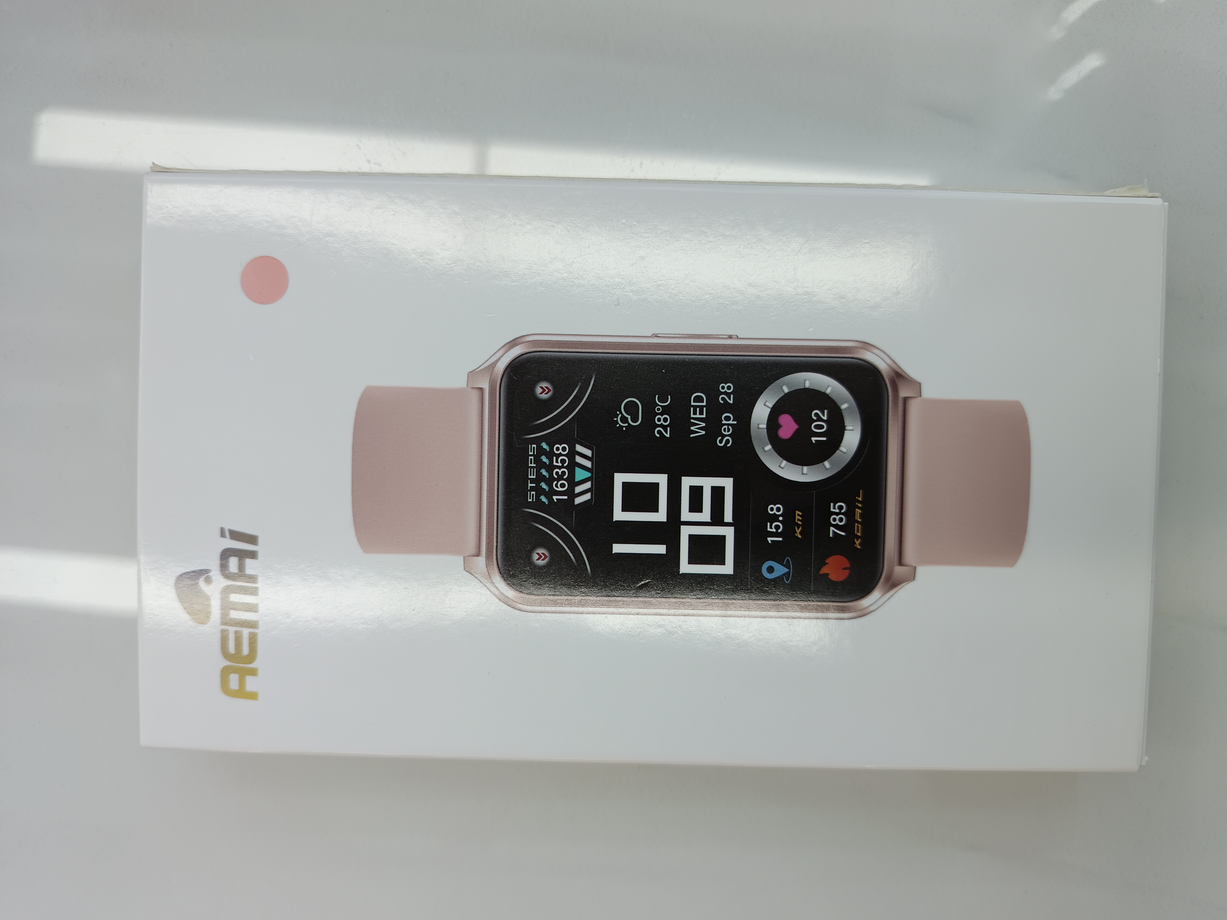 The AEMAI YX119 smart sports watch is equipped with a high-end heart rate monitoring, sports and sleep silicone strap details Picture