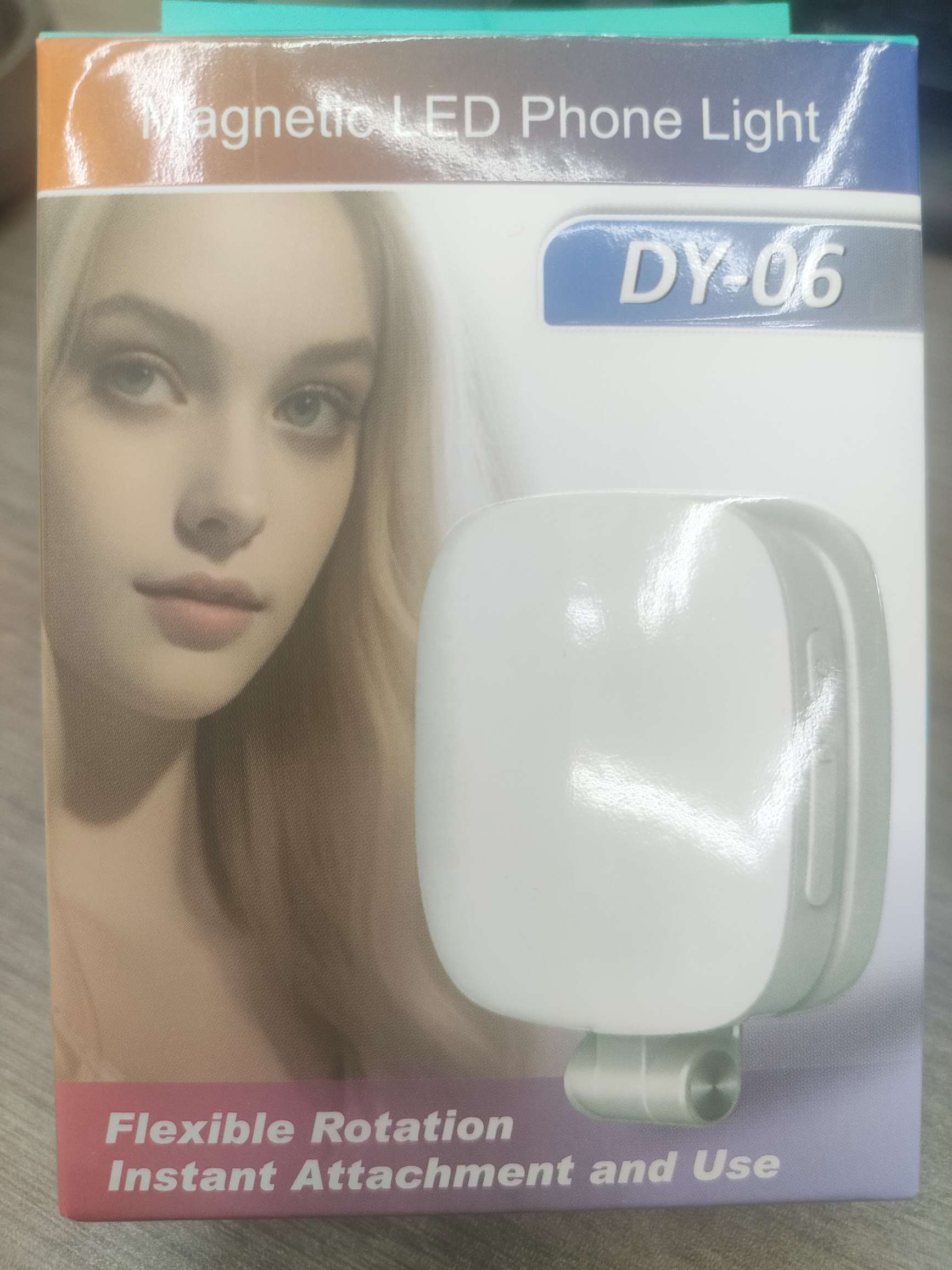 Tripod photography fill light, live streaming light, beauty light, keyboard integrated DY-06 Application Scenario