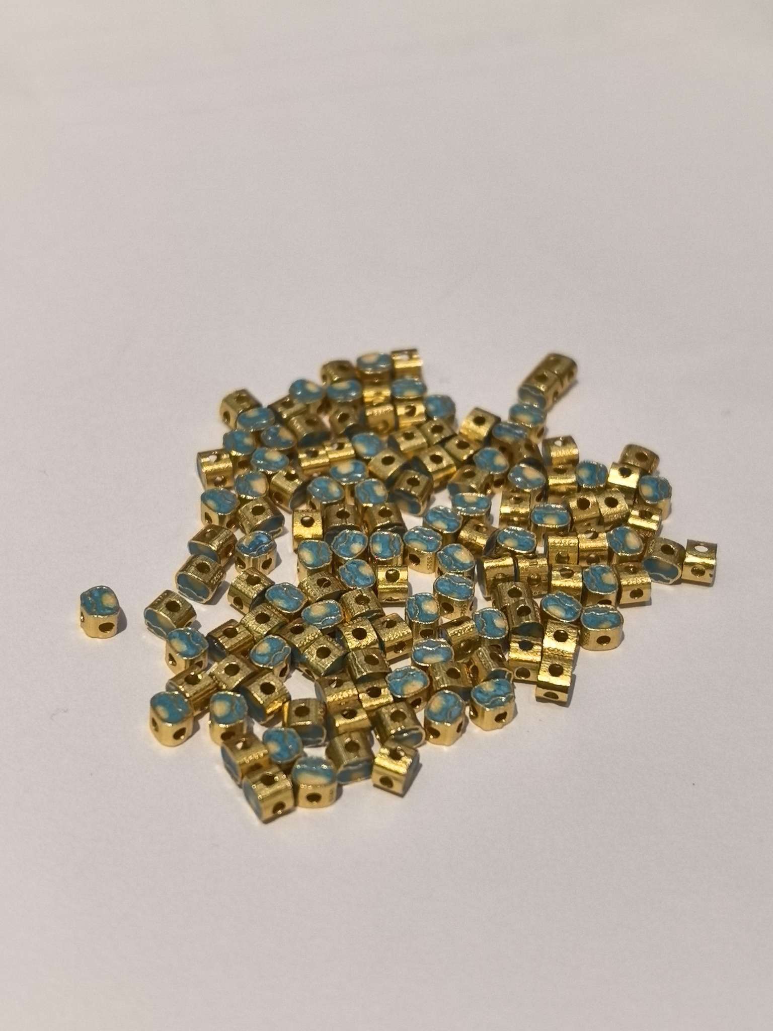 S925 Oil-dripping Blue and Yellow Small Lucky Bag p2405# Application Scenario